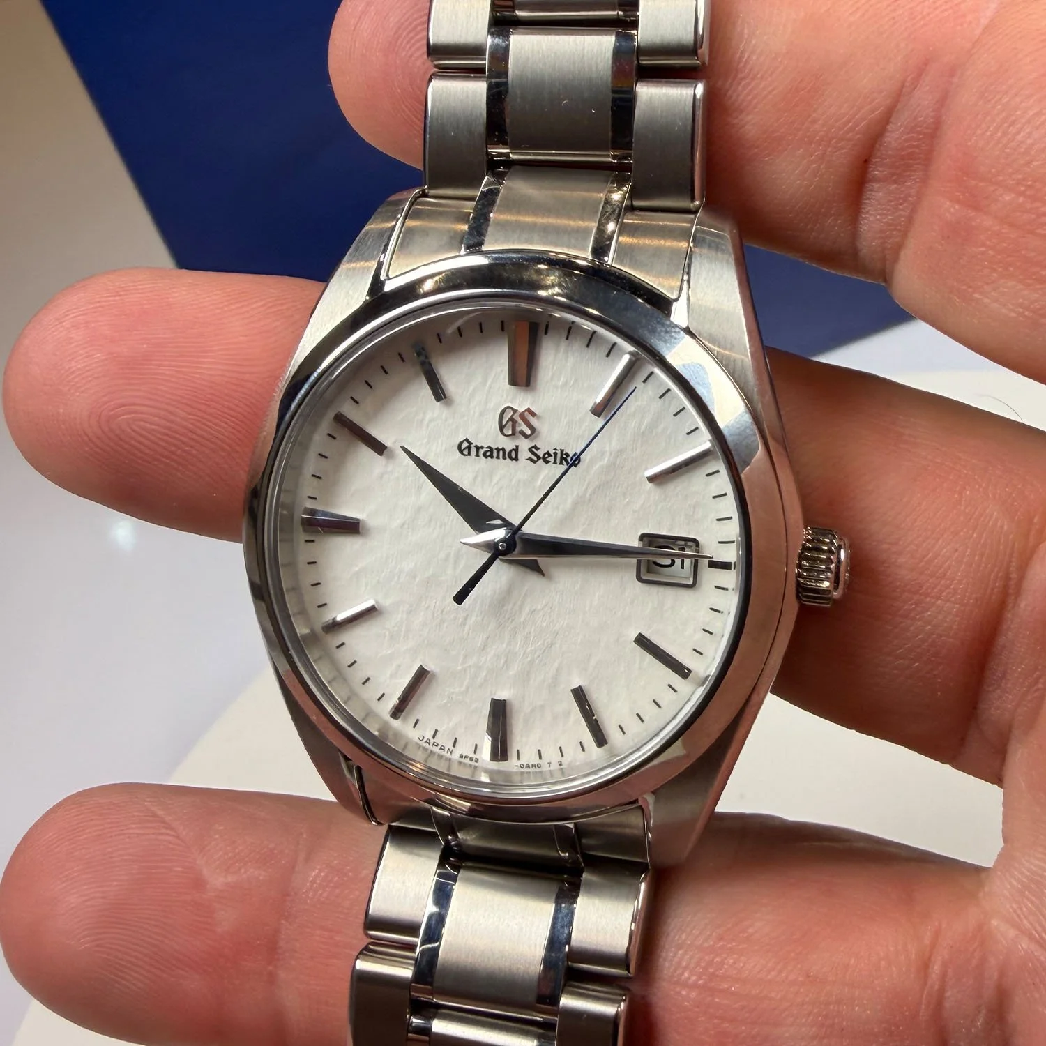 WatchezAndRockz-WatchHero-2024 Grand Seiko Snowflake Quartz 37MM - 2.jpg
