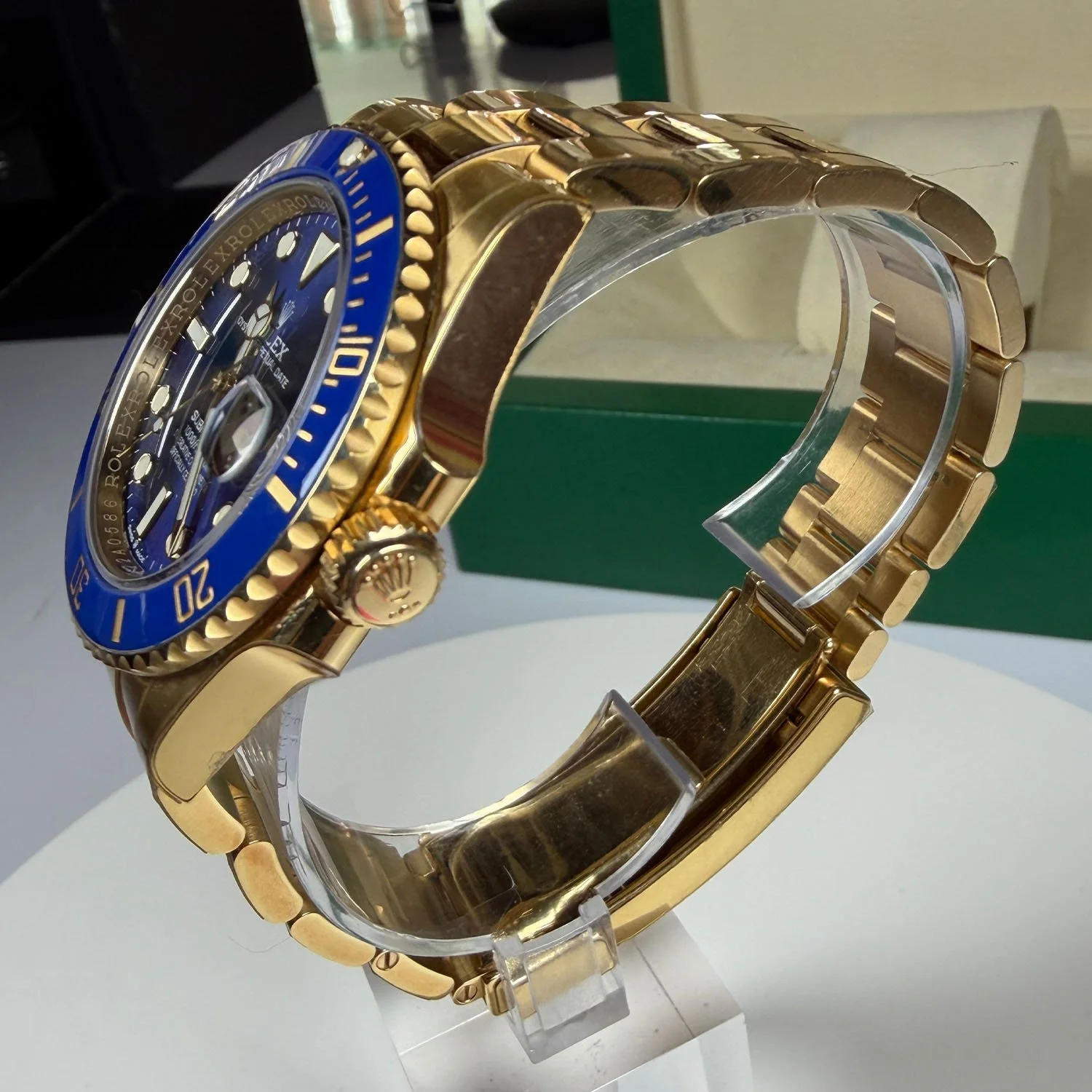 2021 Submariner Gold:Blue Dial-3.jpg