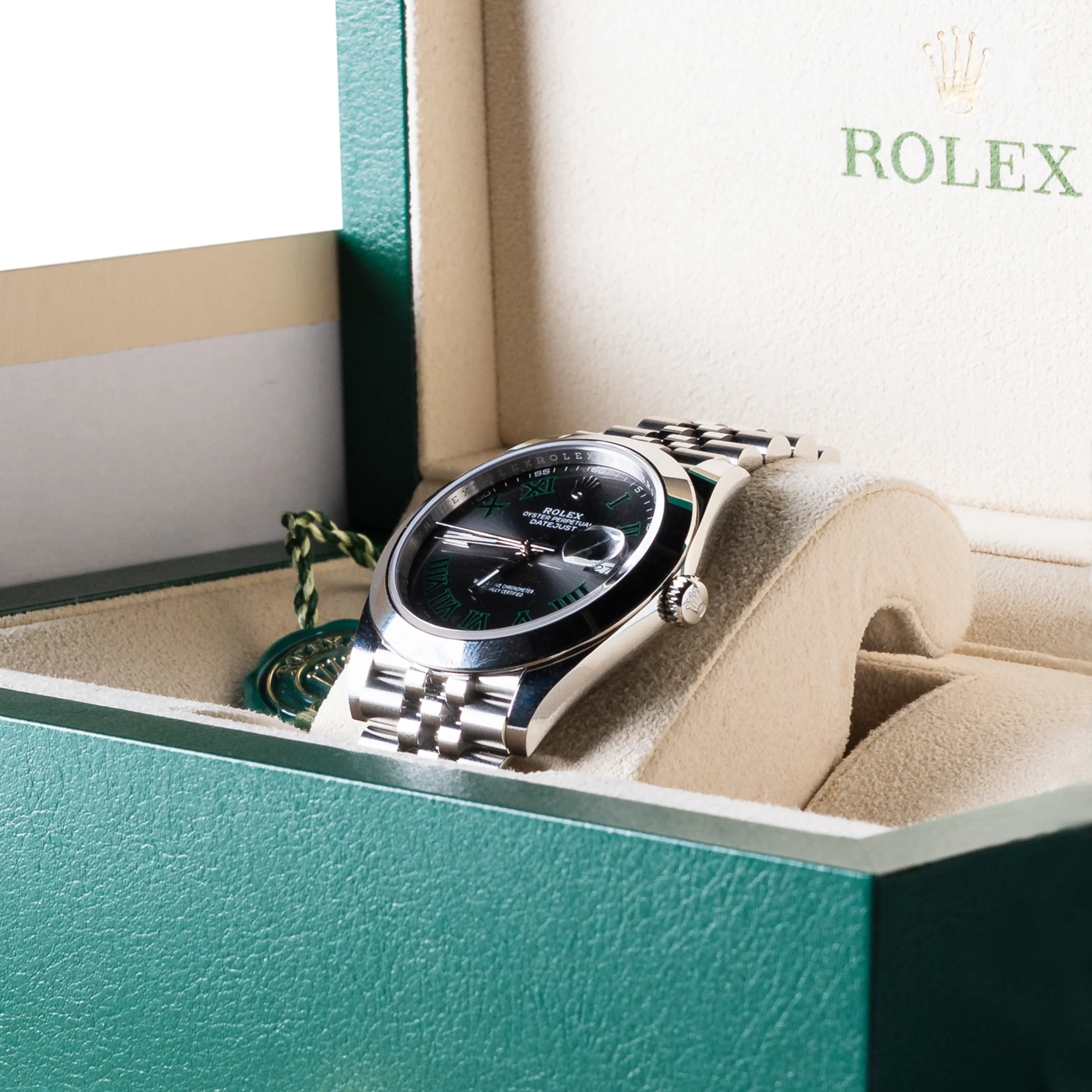 WatchezAndRockz-Box2-DateJust.webp