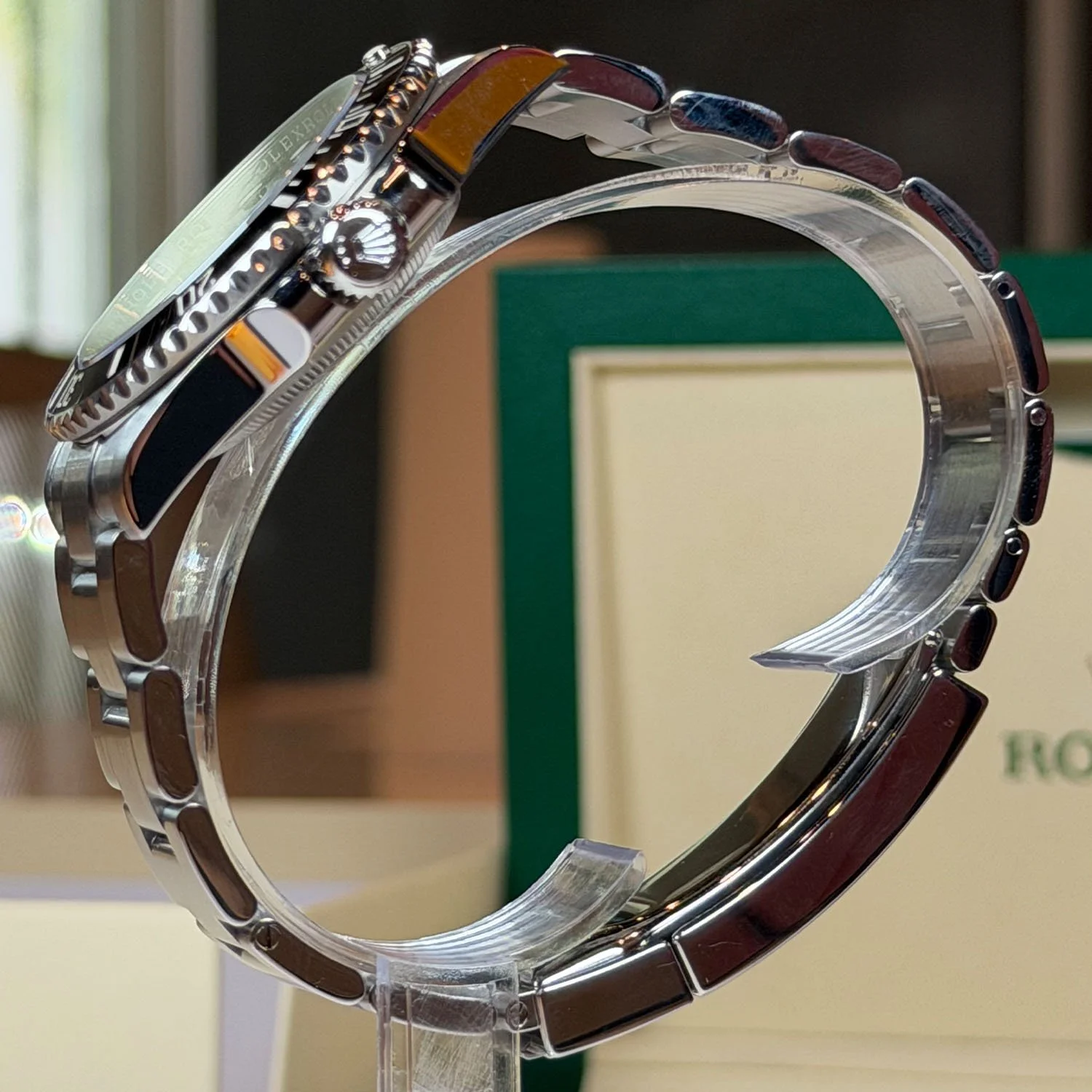 2021 Submariner No Date Black Black Oyster 2.jpg