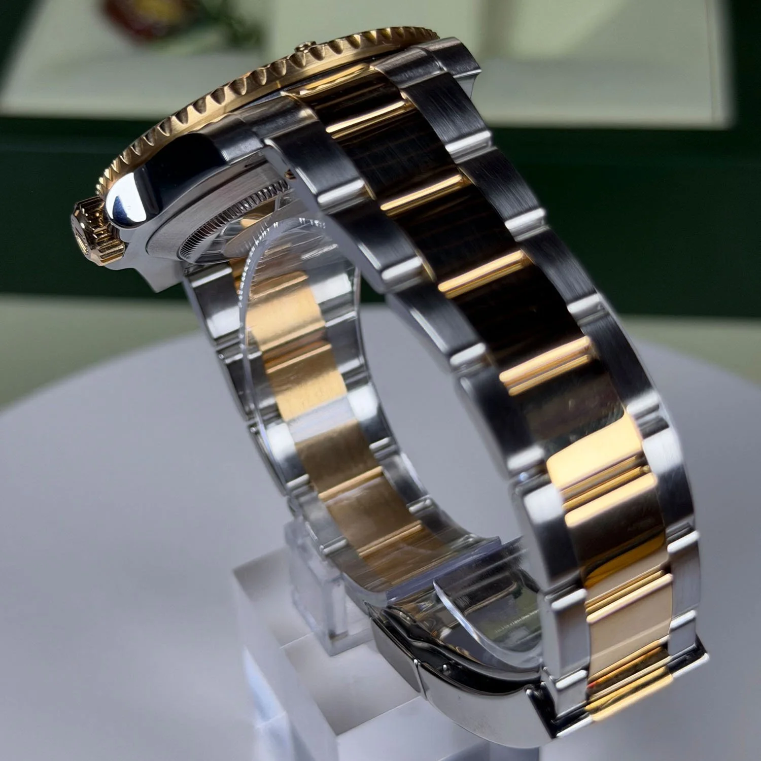 2011 Submariner Two-Tone Gold:Blue Dial-5.jpg