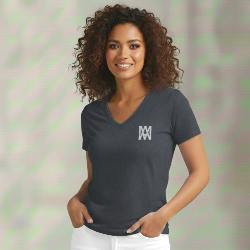 Signature V-Neck in Heather Navy