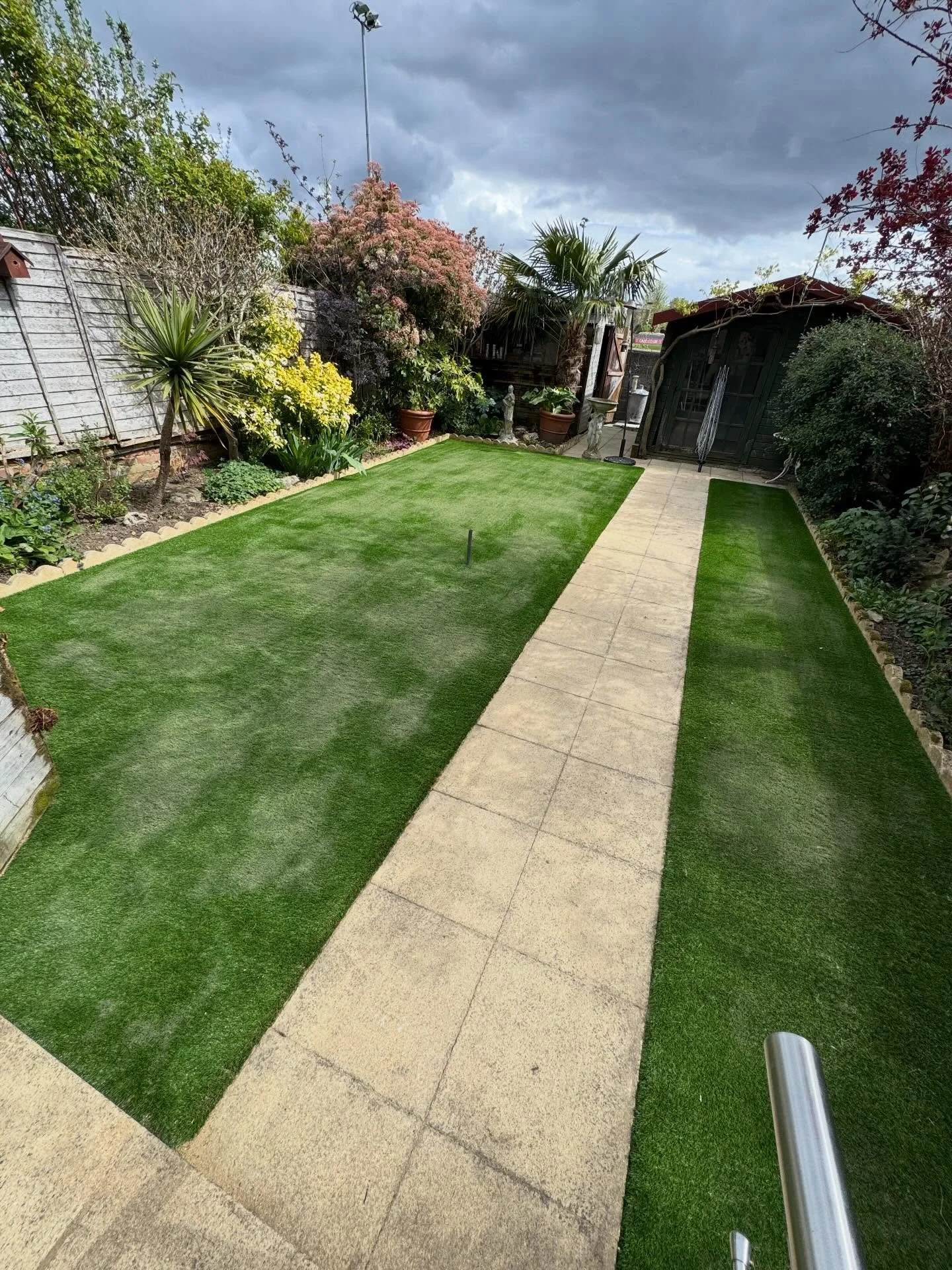 Our first artificial lawn of the year was completed today adding some all year round greenery to this garden in Barnehurst. If you&rsquo;re looking to get your garden summer ready, then come in and see our easy maintenance, pet friendly, mud free art