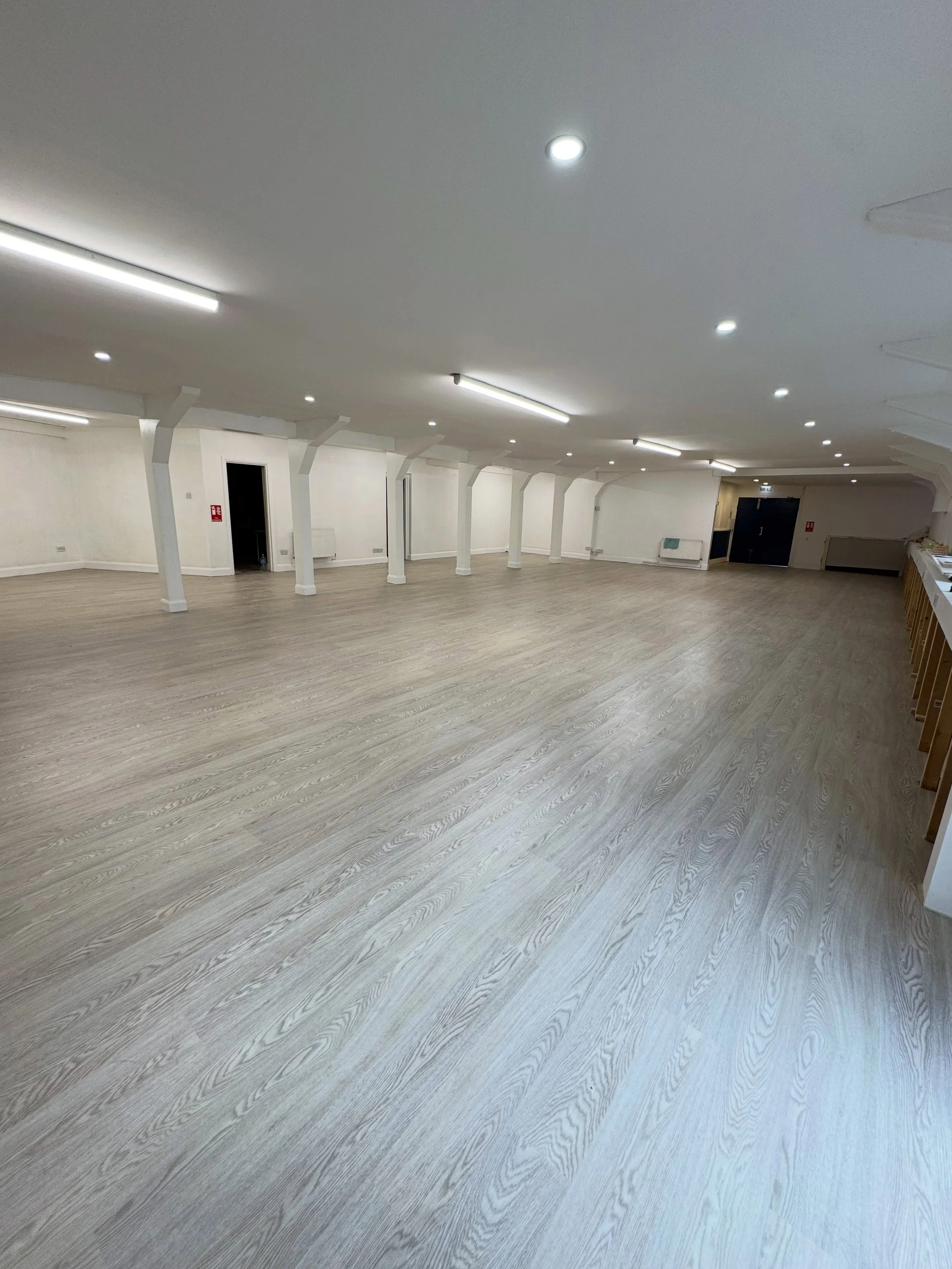 🚂 It&rsquo;ll be full steam ahead at the new Erith Model Railway Club after we completed their new flooring! 

The transformation has been huge. From our first visit to measure back in July, to seeing the finished space just a few weeks later, the c