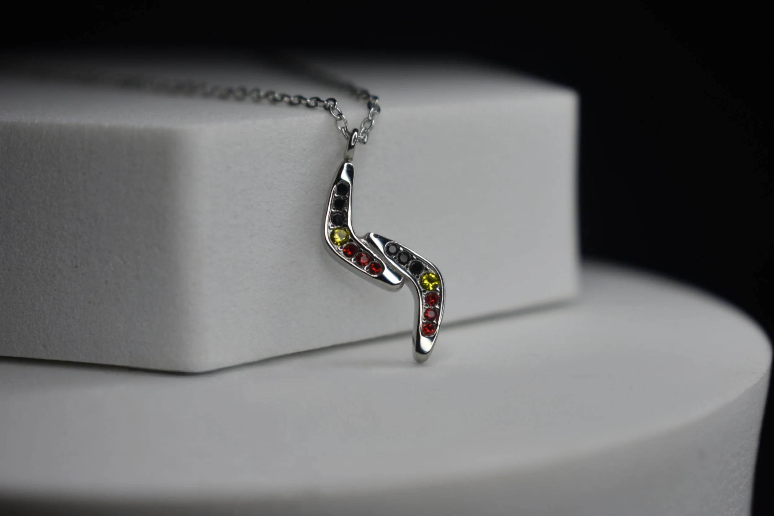 Boomerang Necklace - Silver