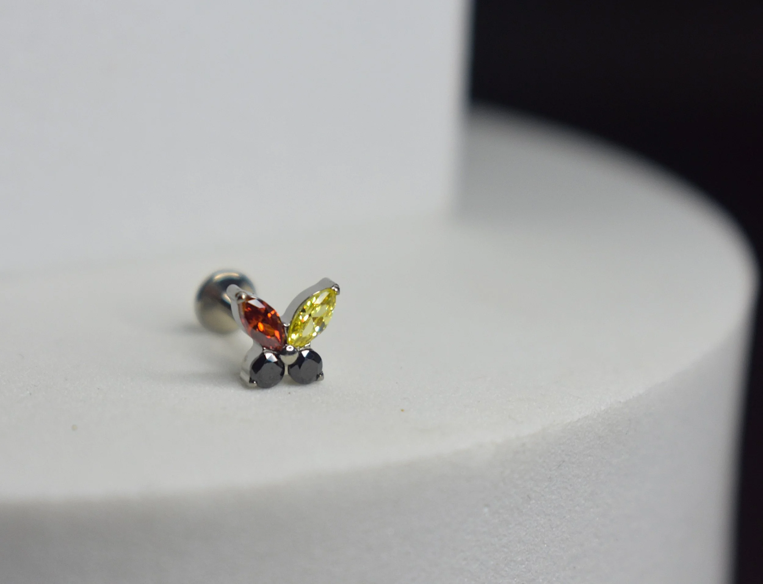 Butterfly Labret Aboriginal - Silver