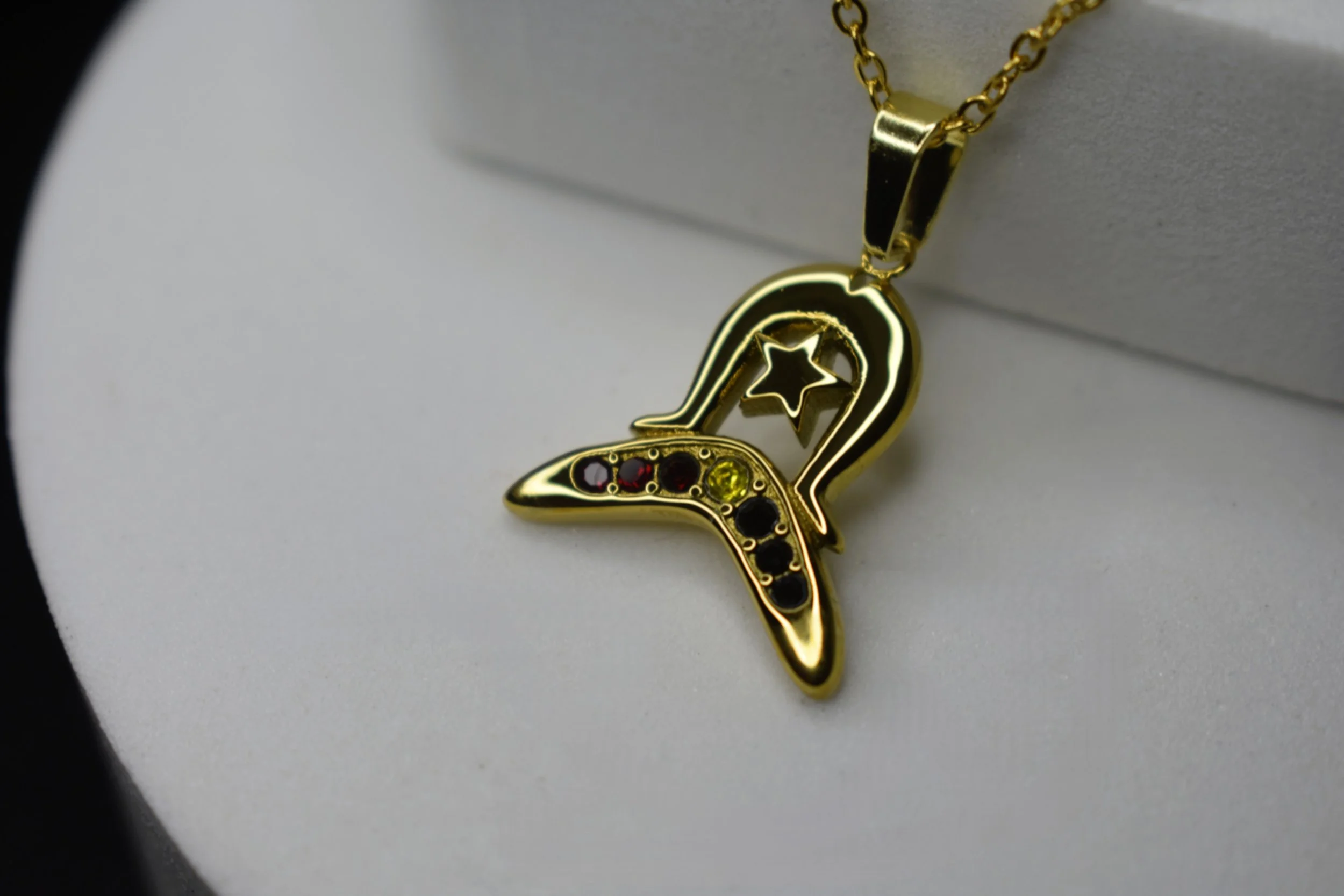Mixed Pendant - Gold