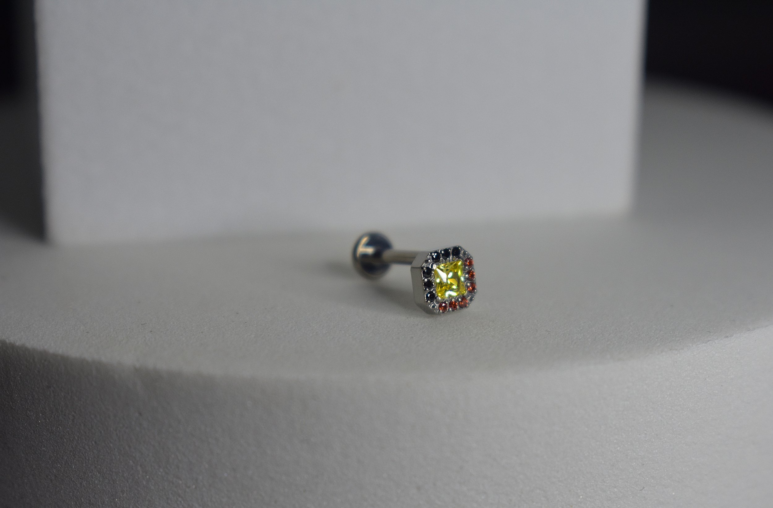 Aboriginal Flag Labret - Silver