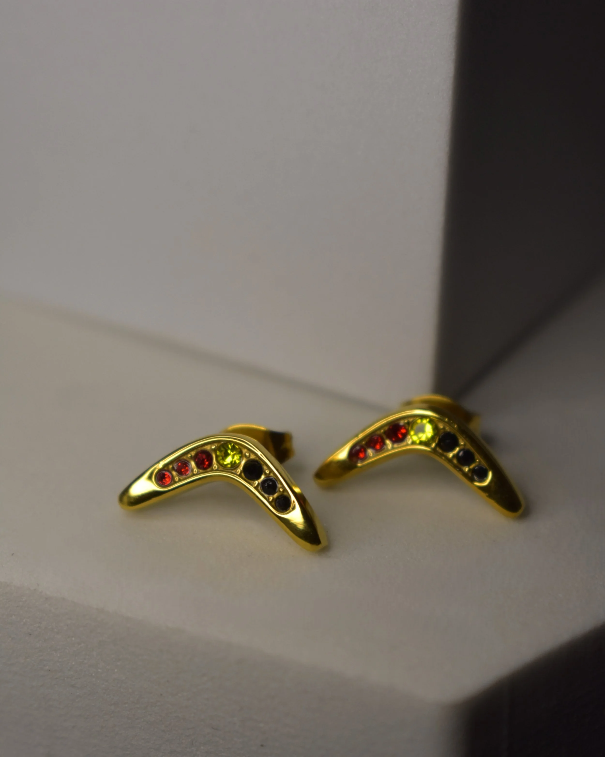 boom gold stud2.JPG