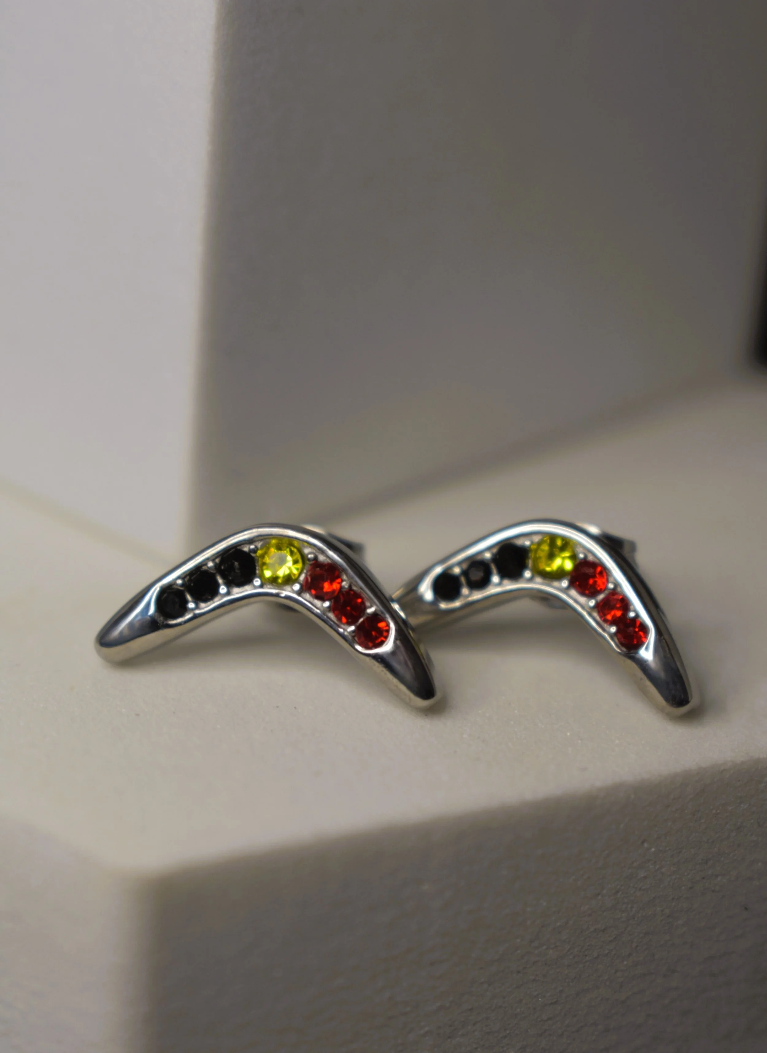boom silver stud3.JPG