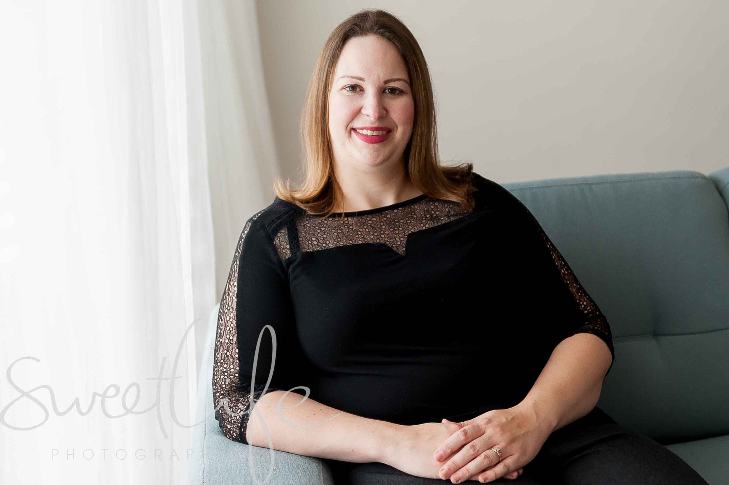 Evilyn Now Taking Clients