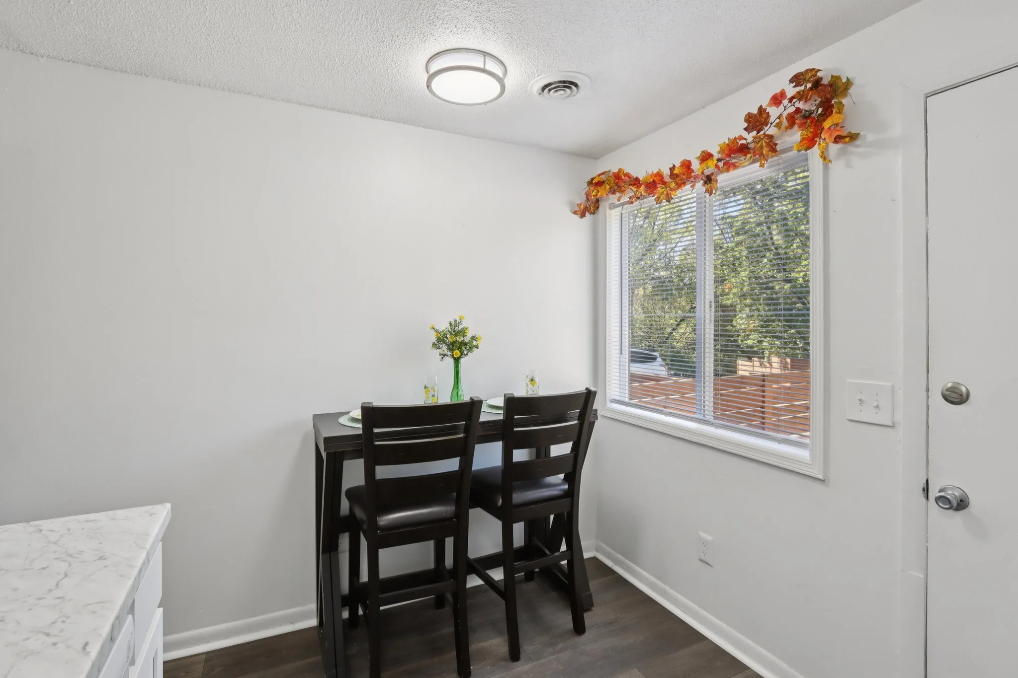 8-web-or-mls-4955 Red Horizon Blvd unit 4933-S2110-008.jpg