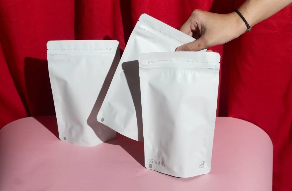 Private Label vs. Custom Formula: Which Is Right for You?