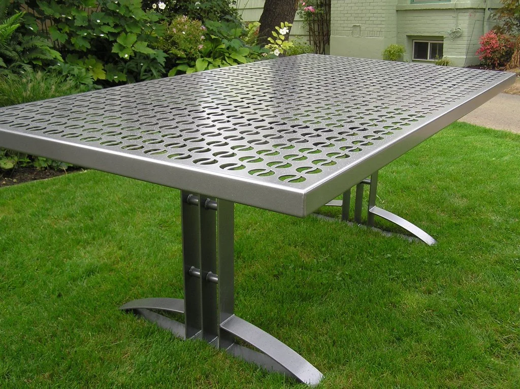 Outdoor-Table.jpg