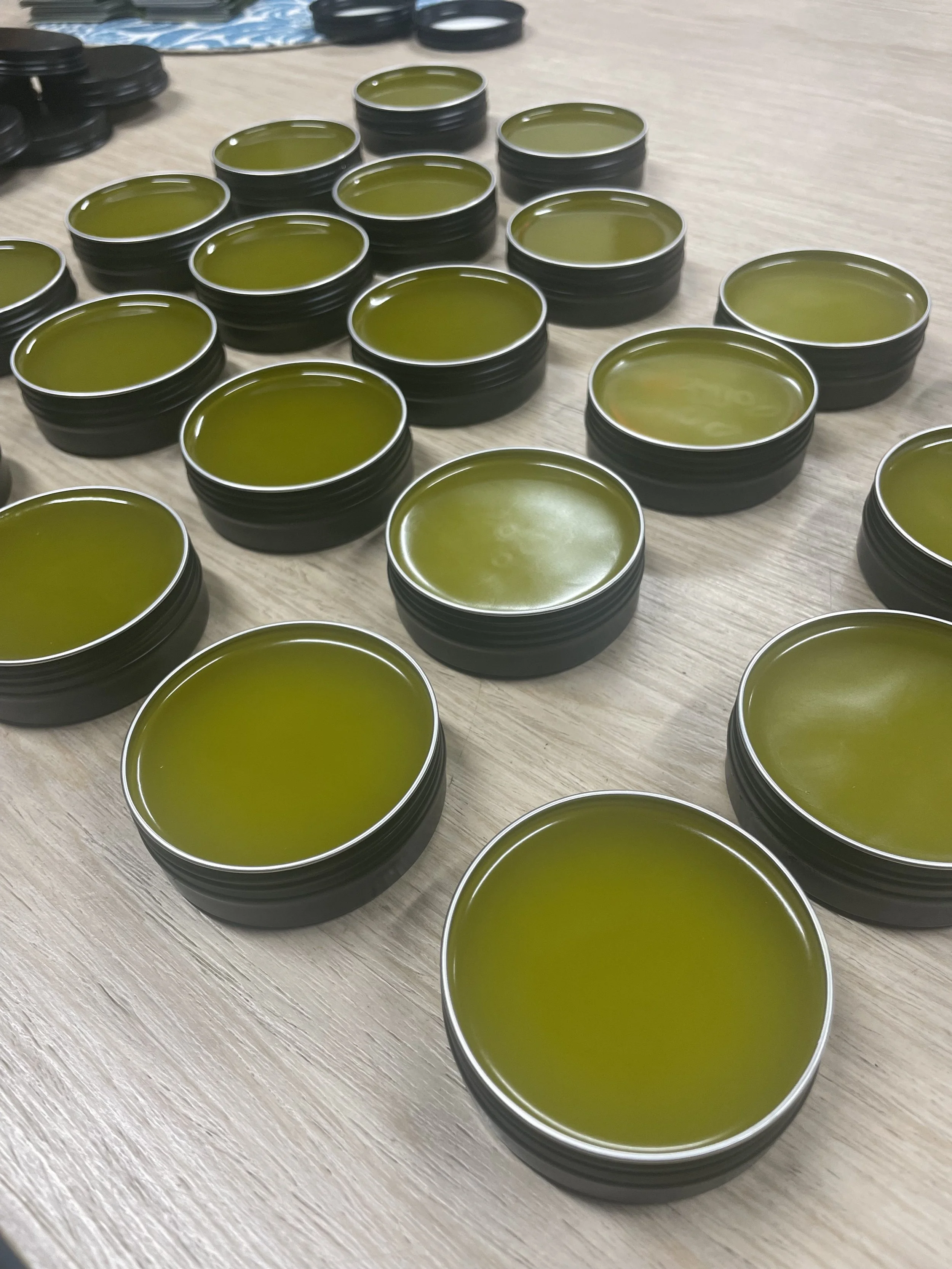 Bush medicine chest rub