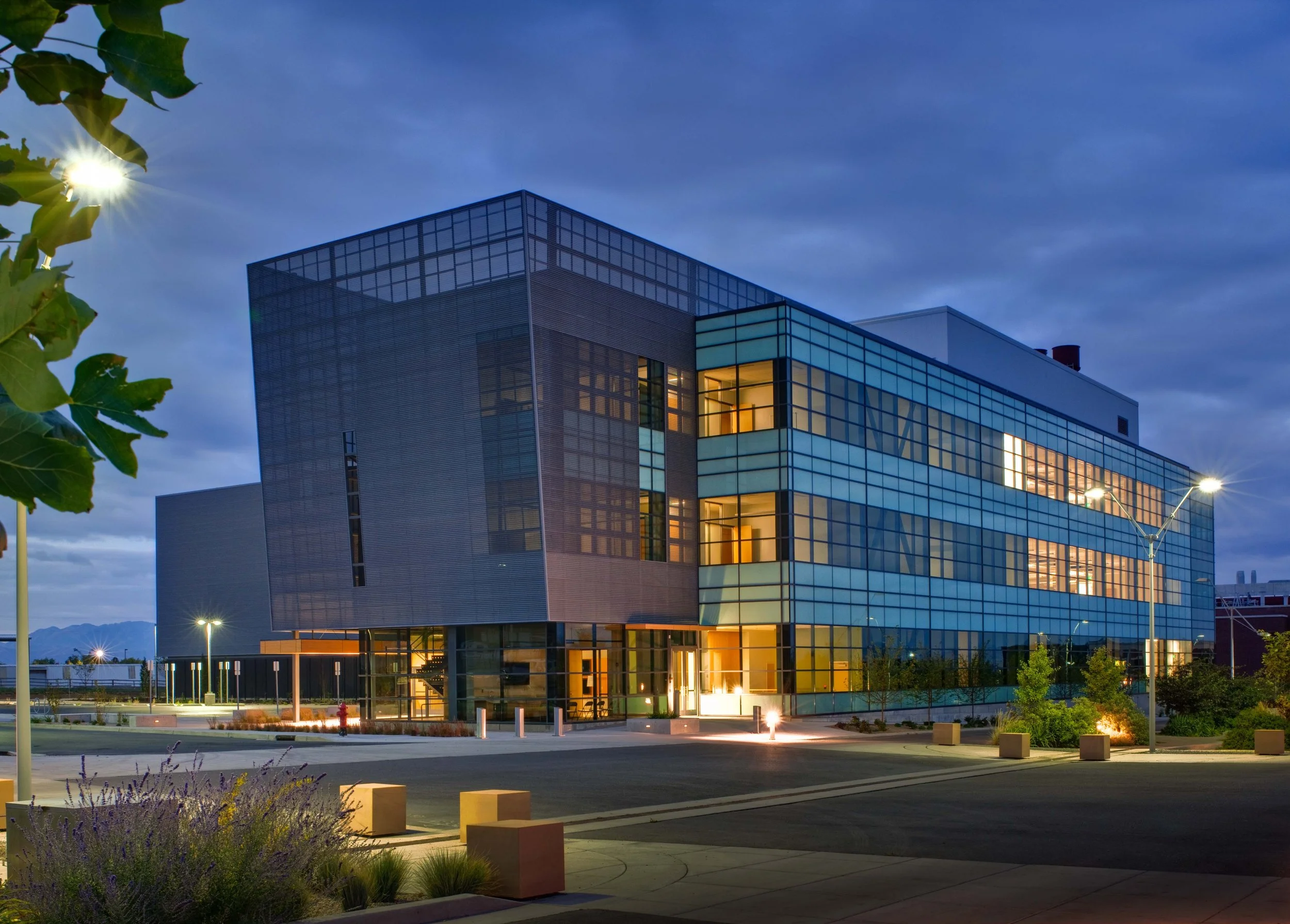 bioinnovation-bioscience-usu-laboratory-classroom-electrical-engineering.jpg