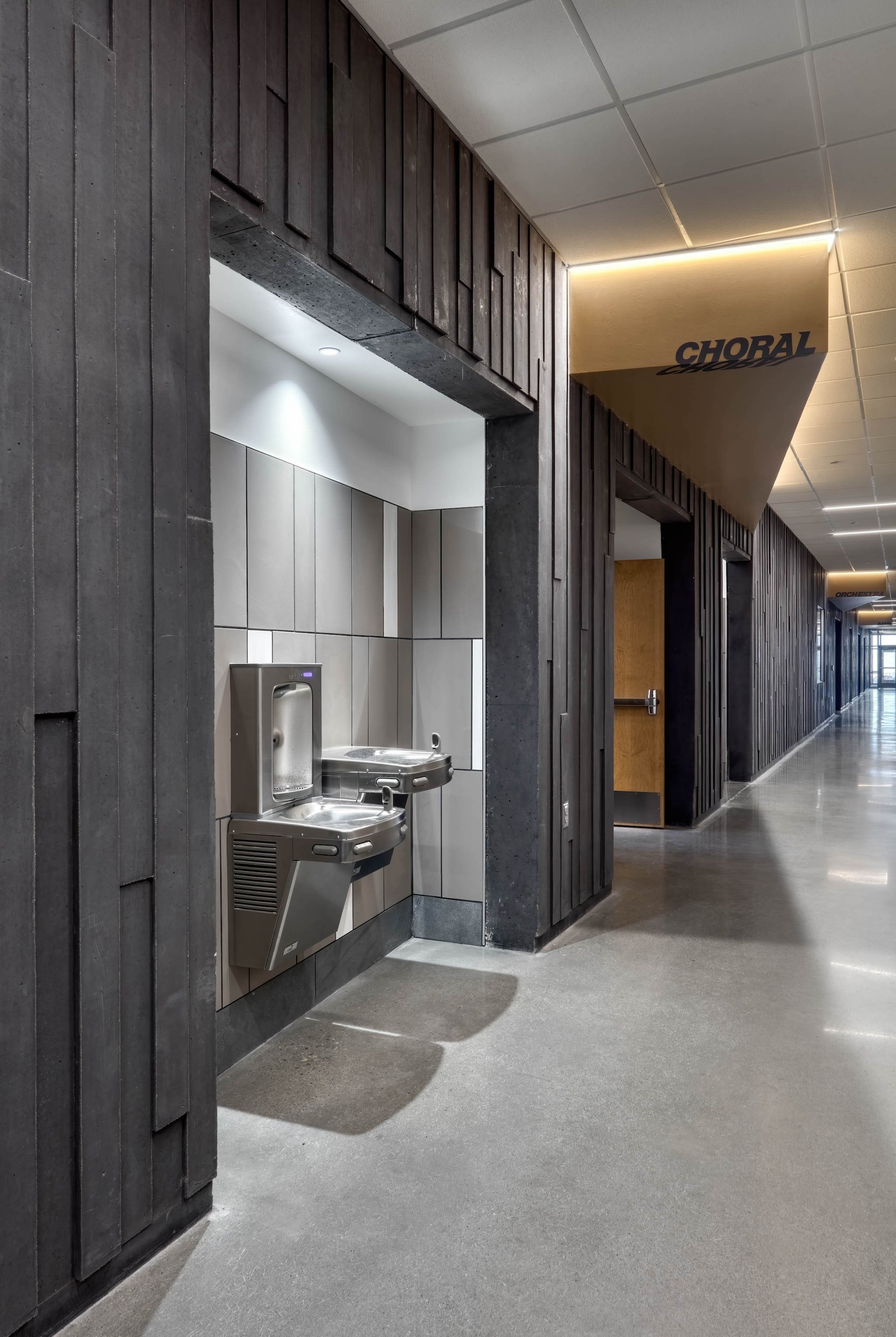 Deseret-Peak-HS-Hallway-Electrical-Engineering-Lighting.JPG