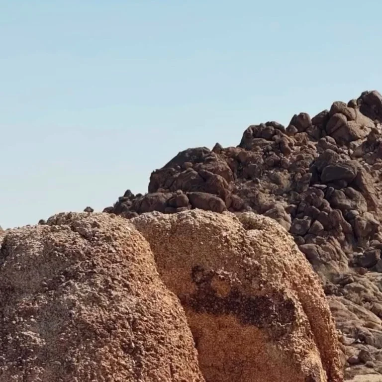 giant boulders in Twentynine Palms at 49 Palms Oasis