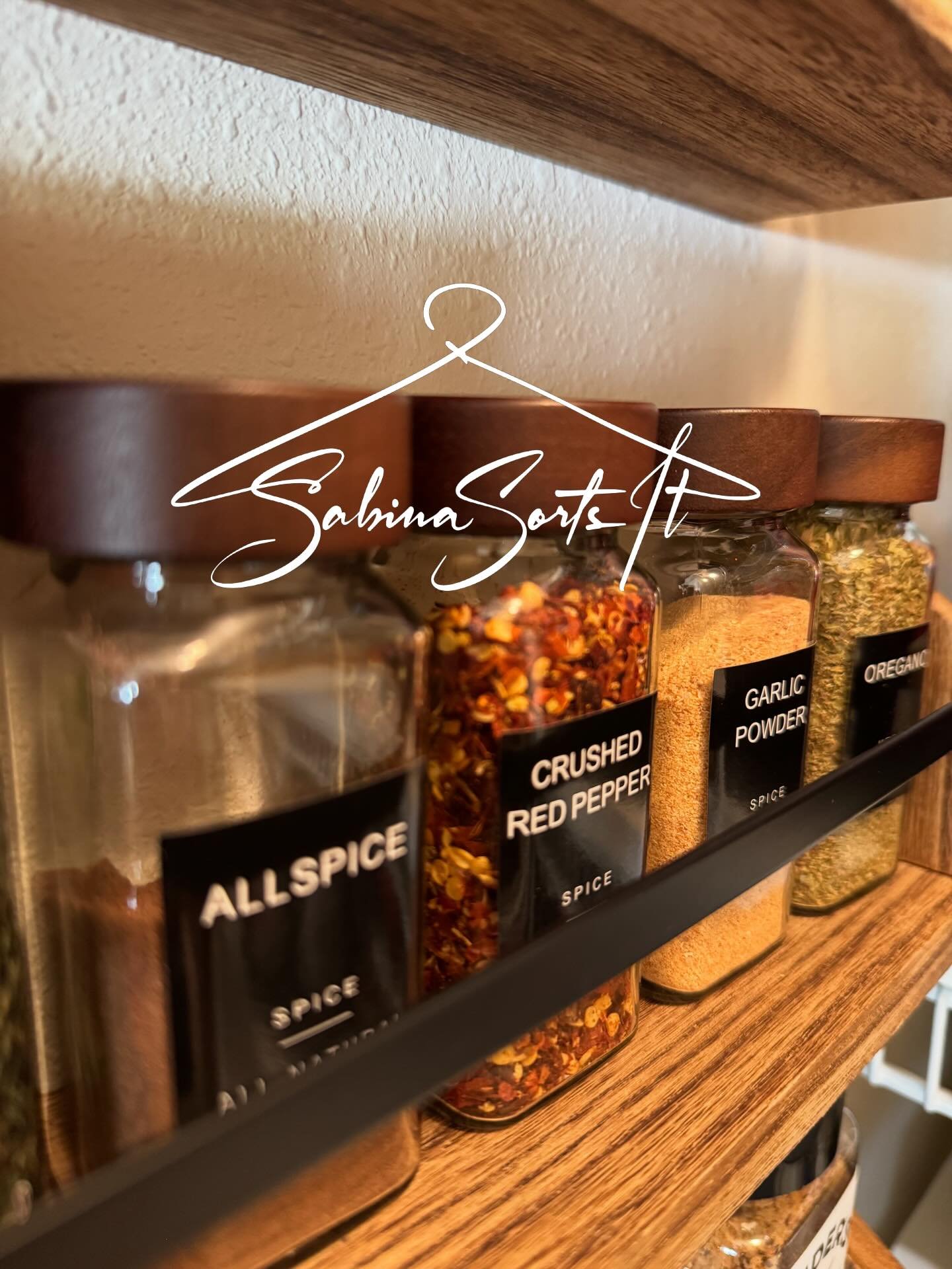 4️⃣ hours. 1️⃣ pantry. 0️⃣ hide-and-seek.

We played &ldquo;find the honey, pasta, and white cranberry juice&rdquo; in the before&hellip; and let&rsquo;s just say, it was a competitive sport. 😅

Four hours later? Everything has a home. Everything is