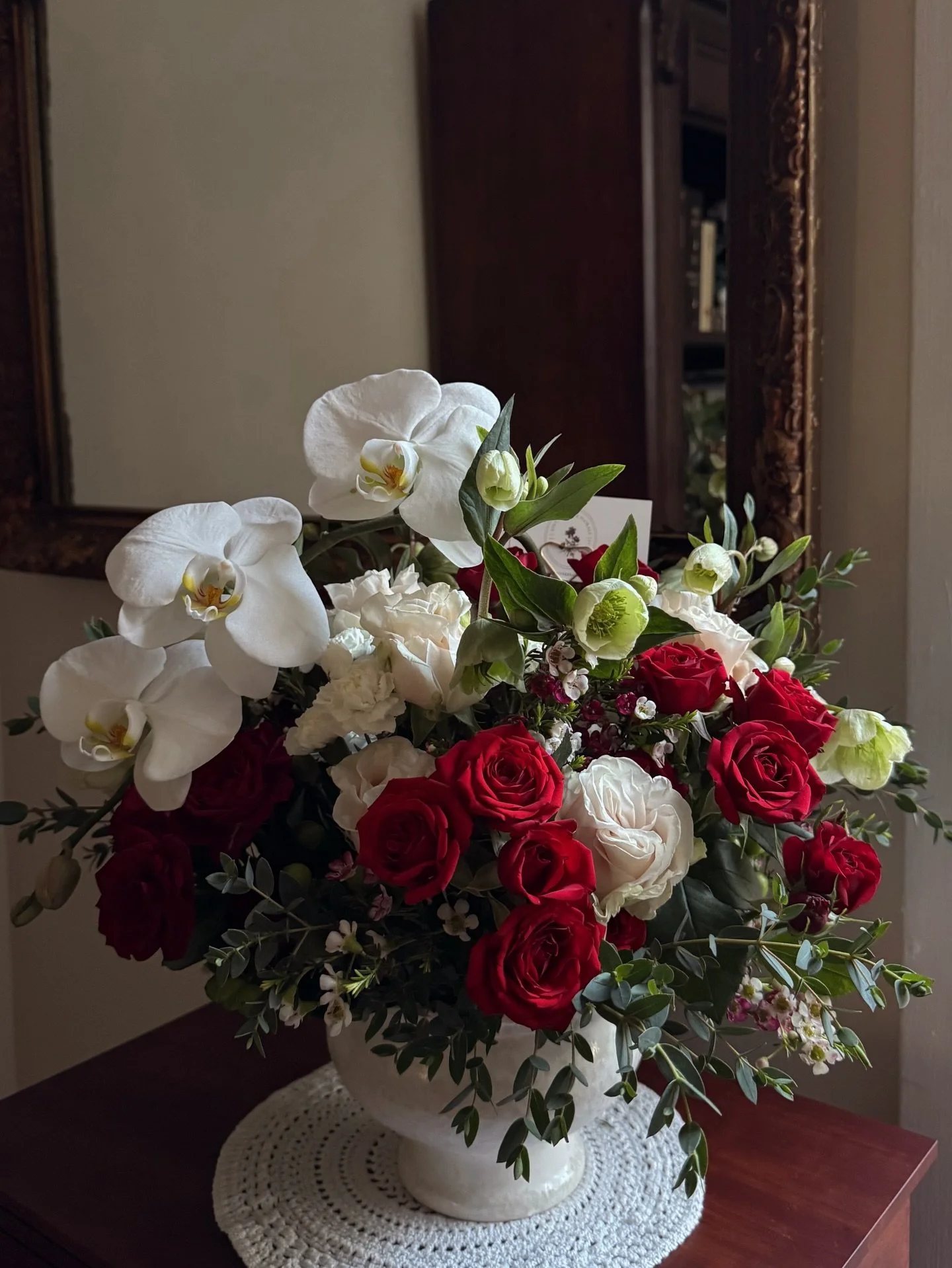 Moody + romantic ❣️