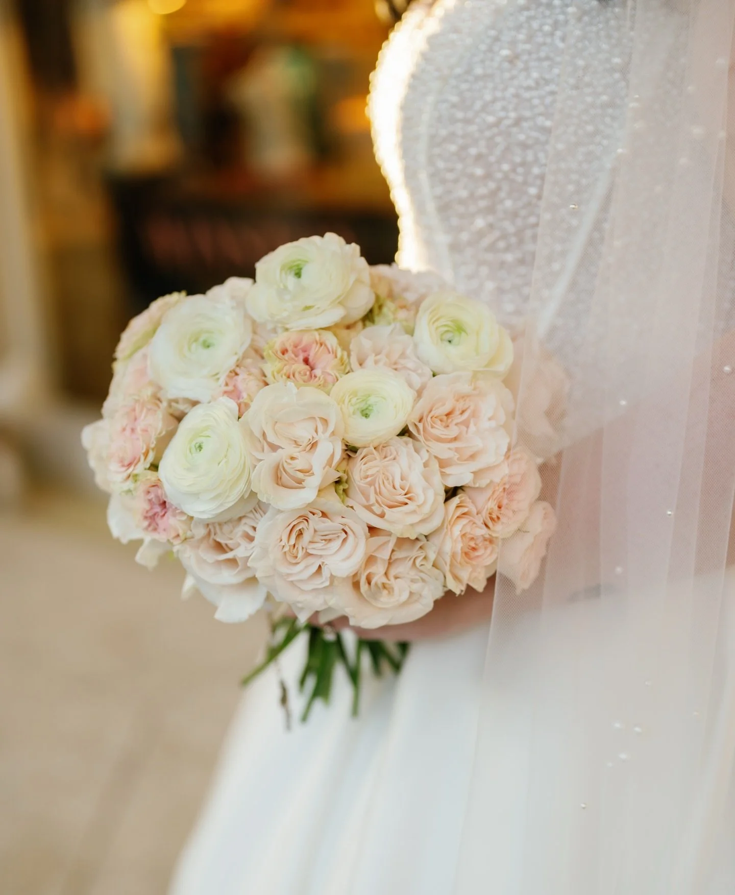 A romantic &amp; intimate elopement in Palm Beach 🤍

Photography: @belafreirephotography 
Makeup (&amp; 👰🏻&zwj;♀️): @kelseyleighmua
Hair: @shannonb.hair