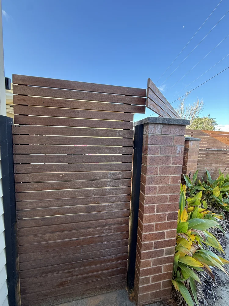 Side gate with a keyed latch fitted by Safehaus