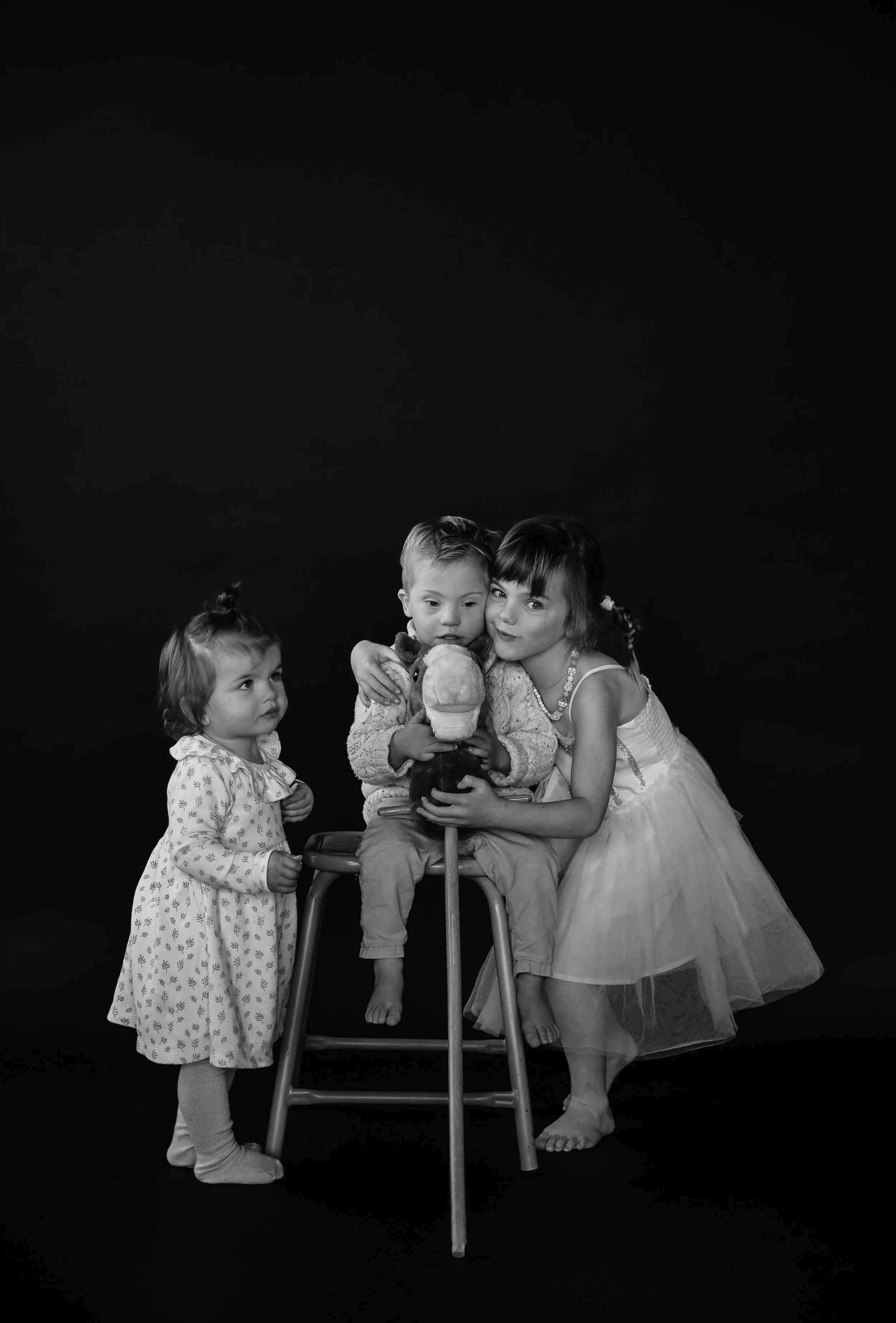 (kids)