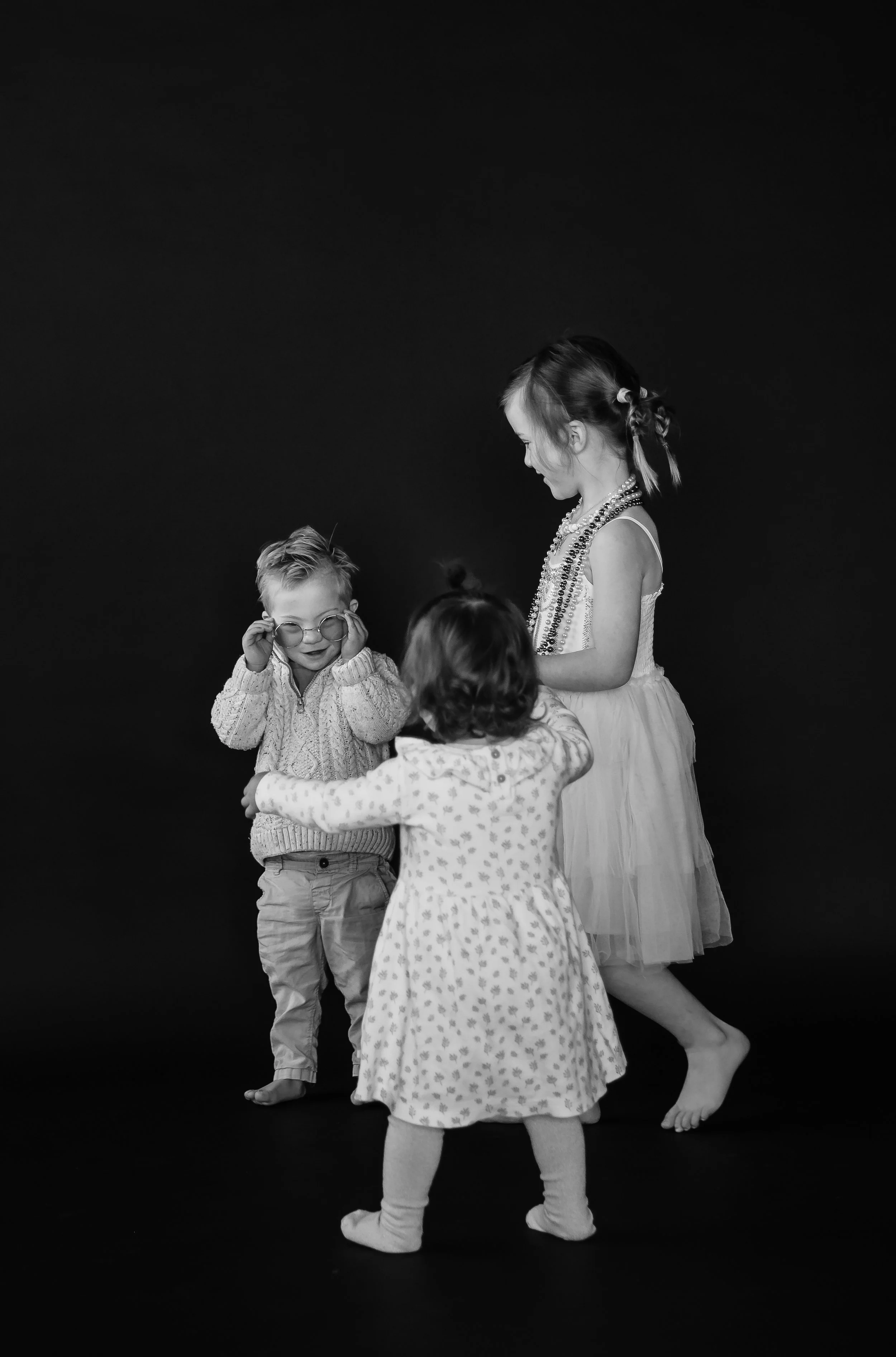 (kids)