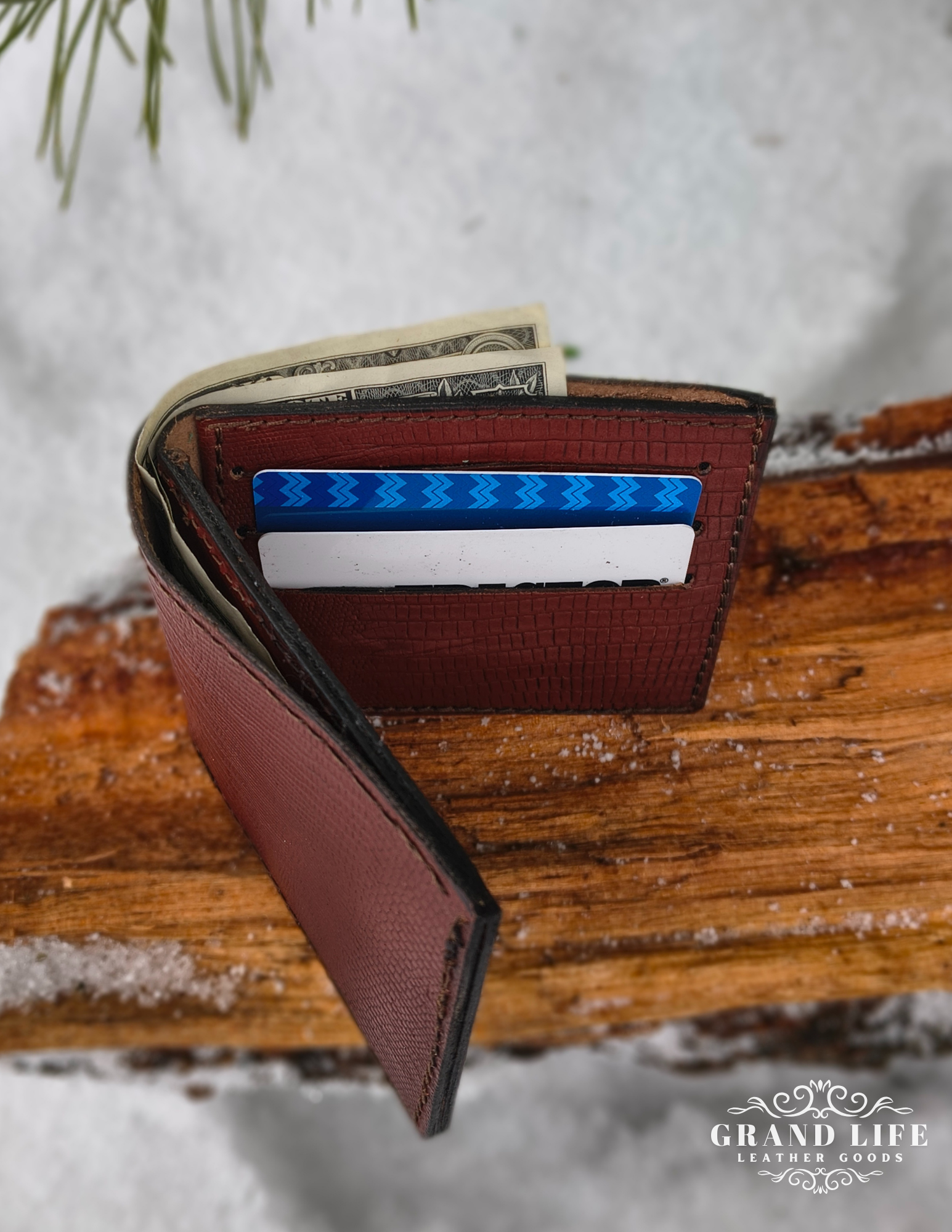 handcrafted leather wallet top classic billfold.png