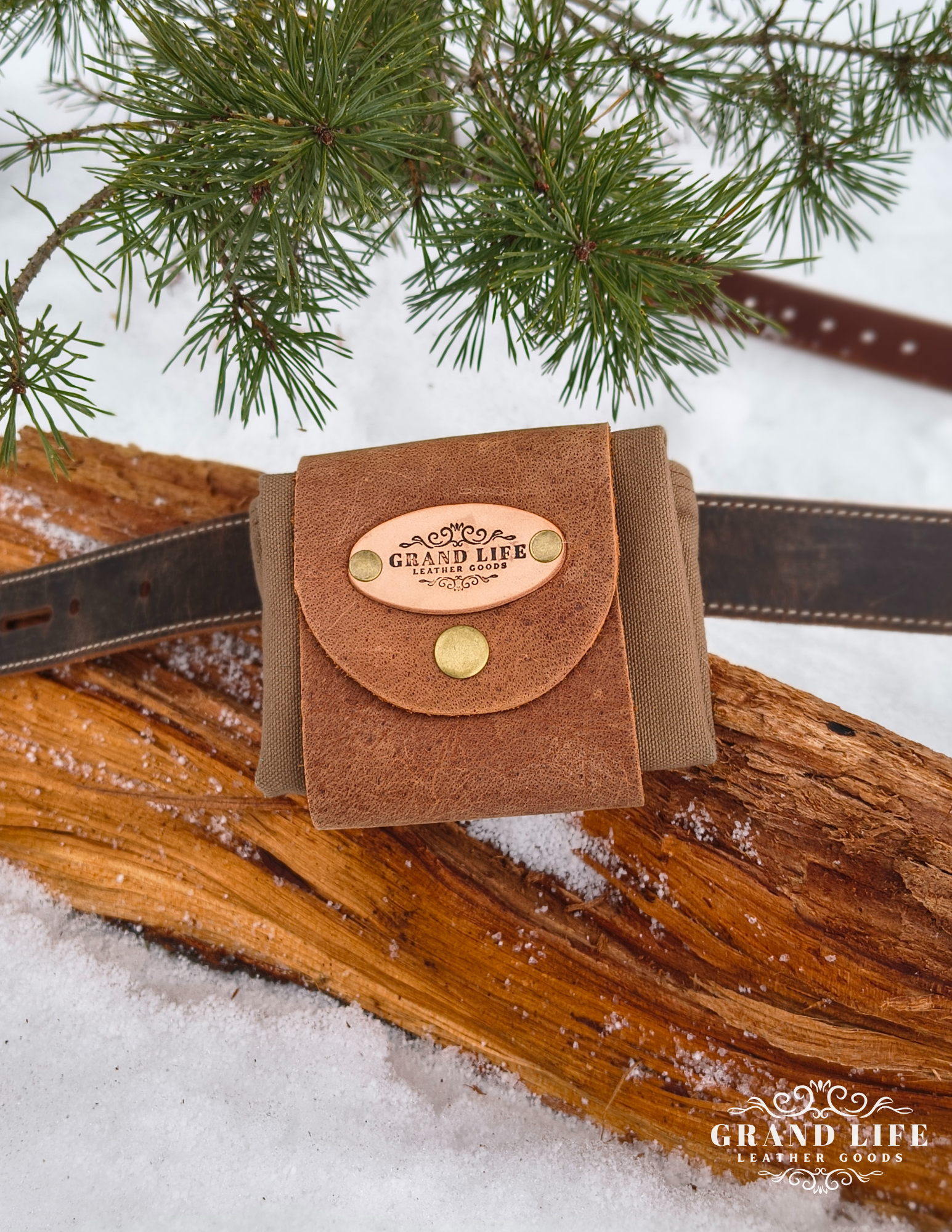 leather explorer pouch brown canvas on a belt.png