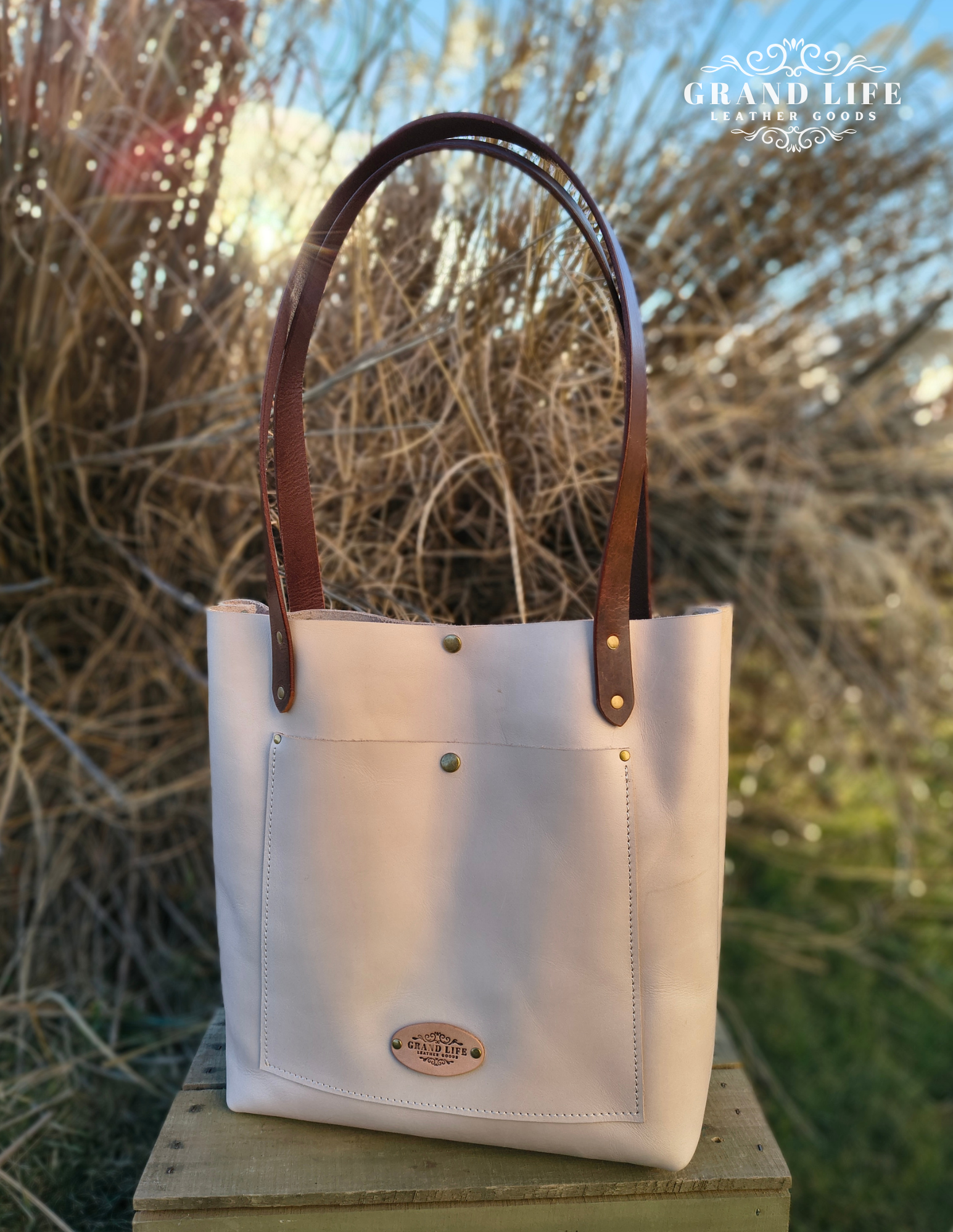 handcrafted leather carry all tote bag with snap top2.png