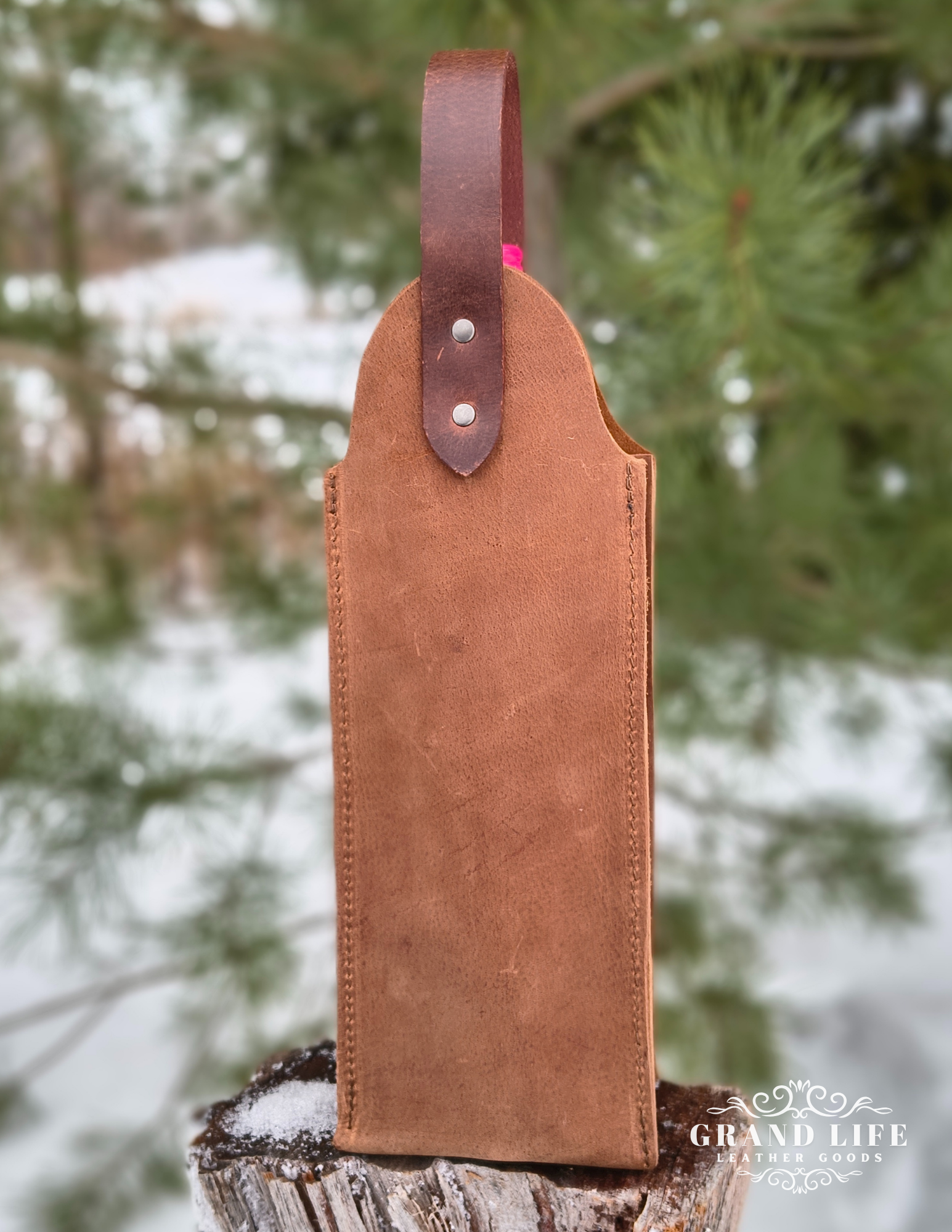 leather wine bottle carriers2.png