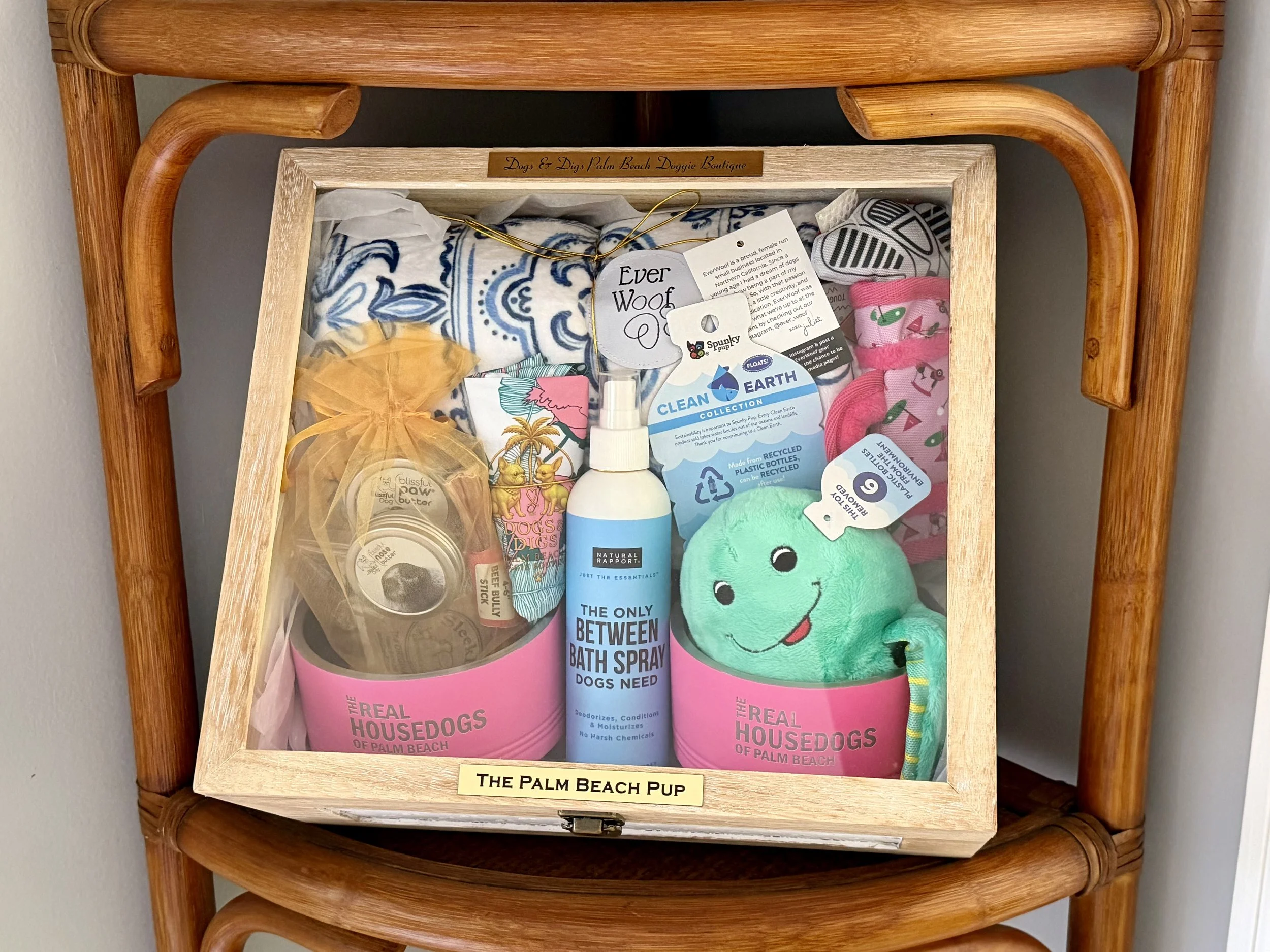 Dogs & Digs Curated Signature Box