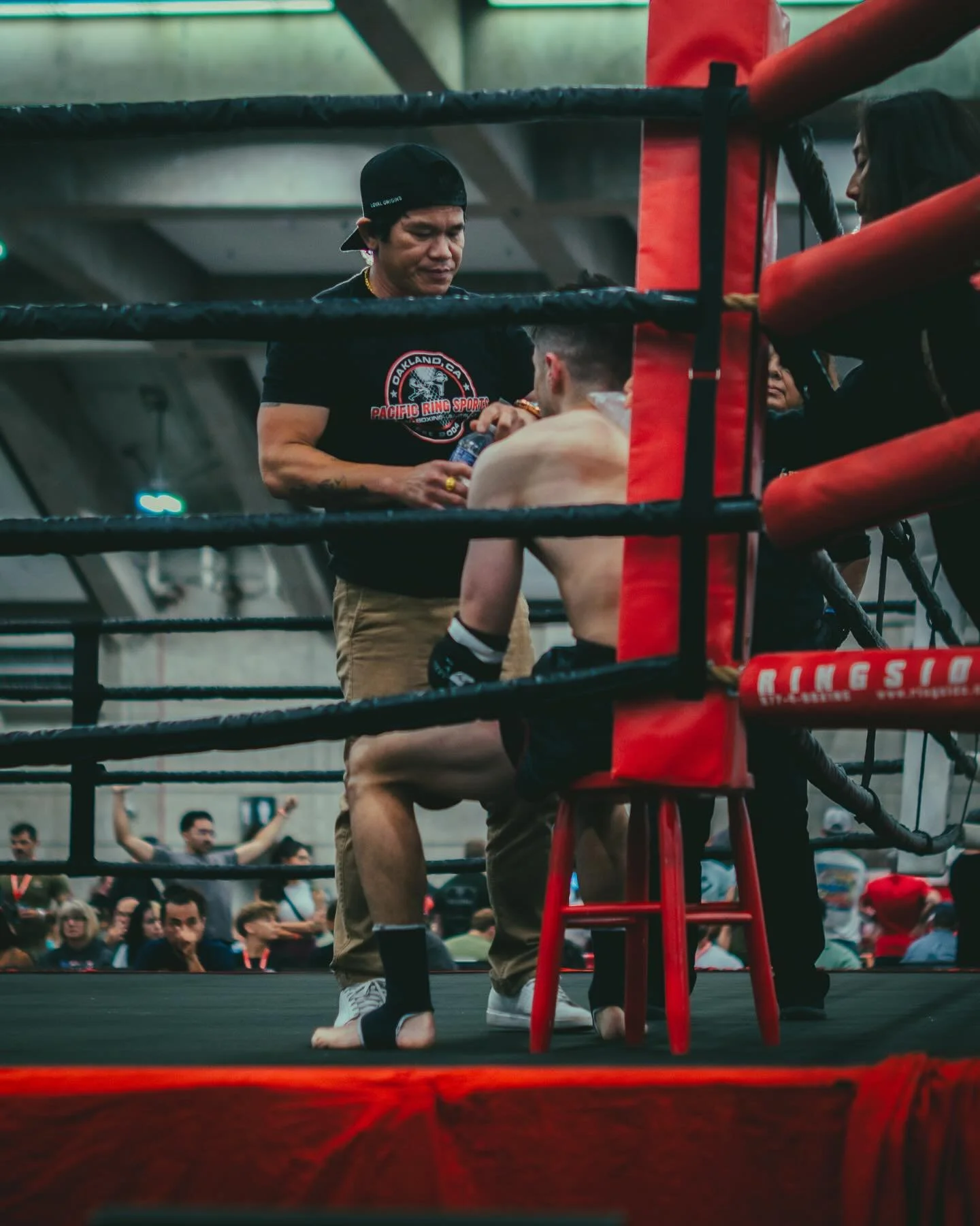 @evosportsexpo 8-3-25
Working with @pushin_weightclothing
Big love for the real ones.

#photo #photographer #boxing #fitness #muaythai #evoexpo2025 #pushingweight #bodybuilding #russshotthis #underdog