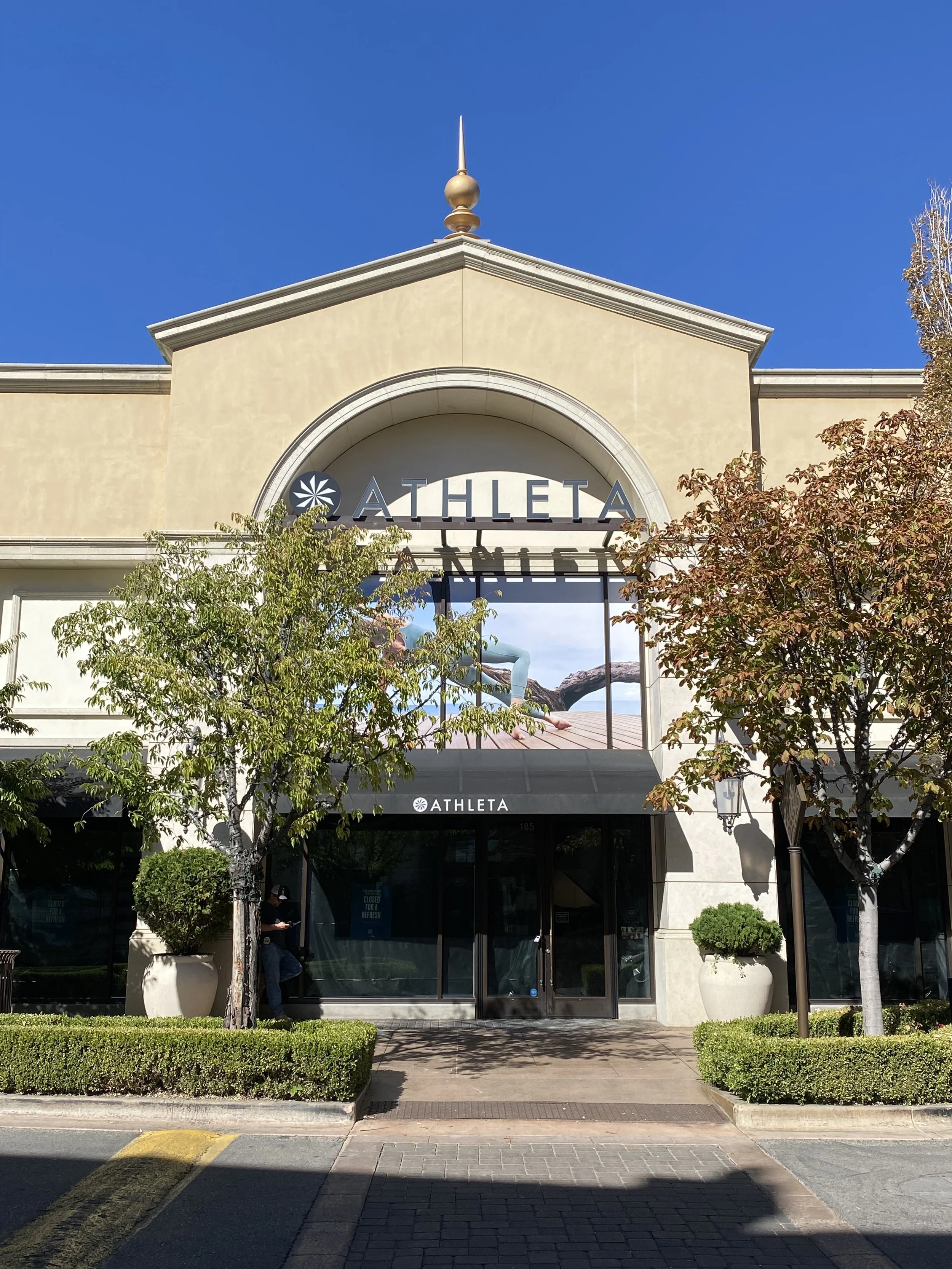 Athleta - The Village At Meridian, ID