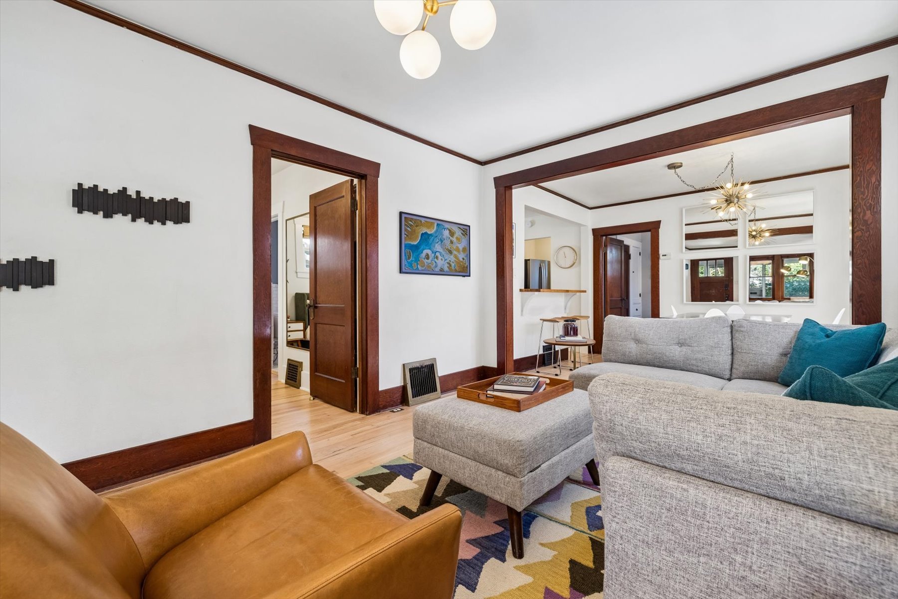 4012 Newton MLS Int 05-I2A9557.jpg