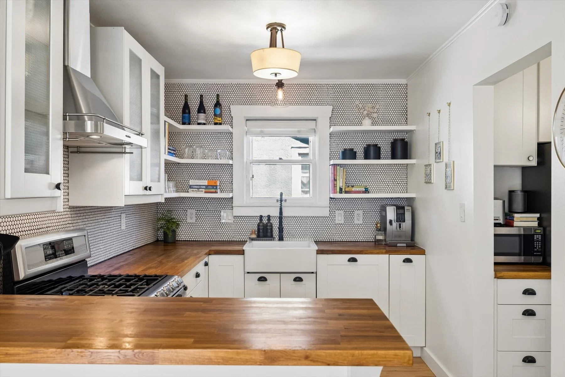 4012 Newton MLS Int 13-I2A9576.jpg