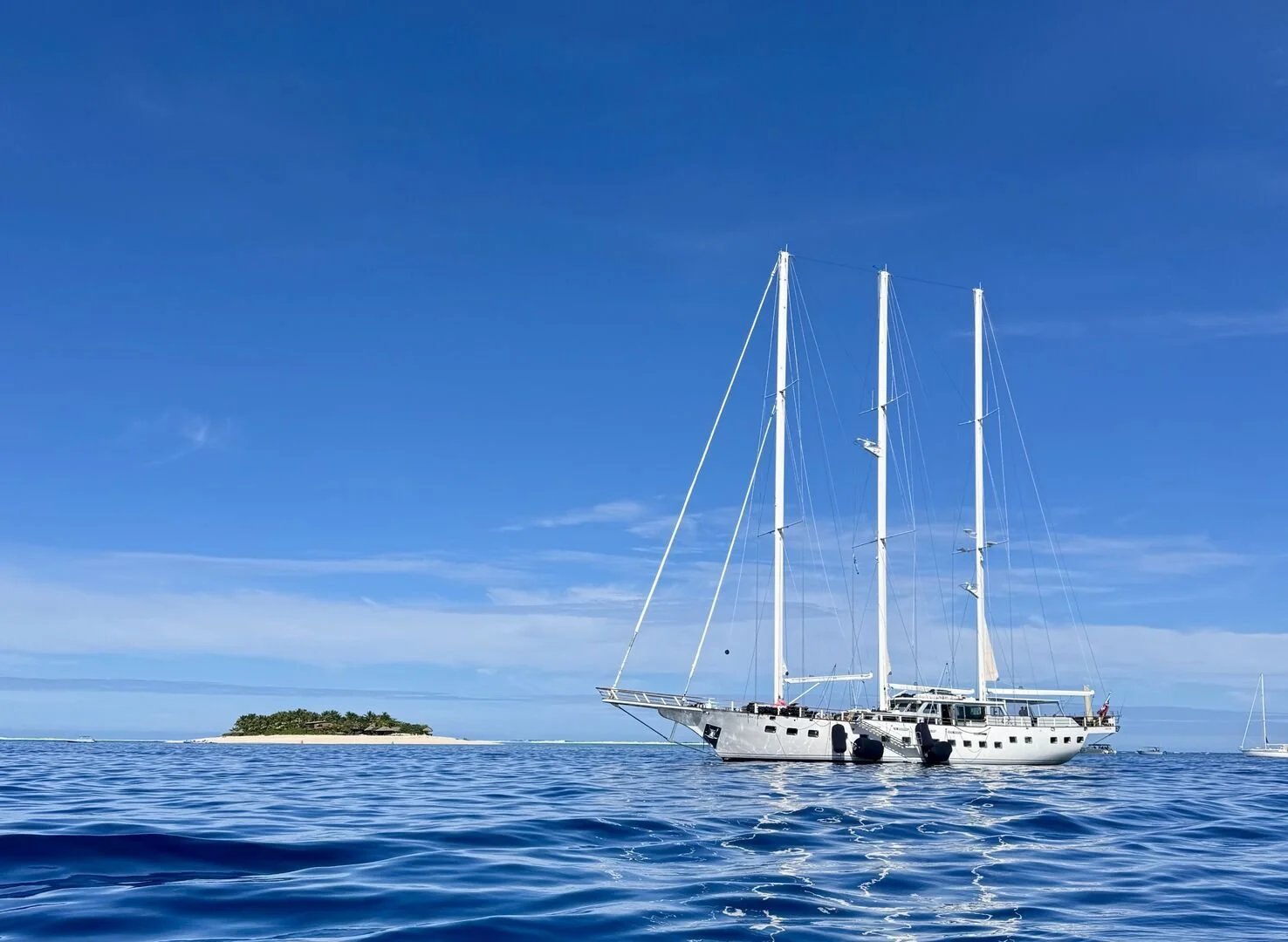 Southern Cloud Sailing Yacht