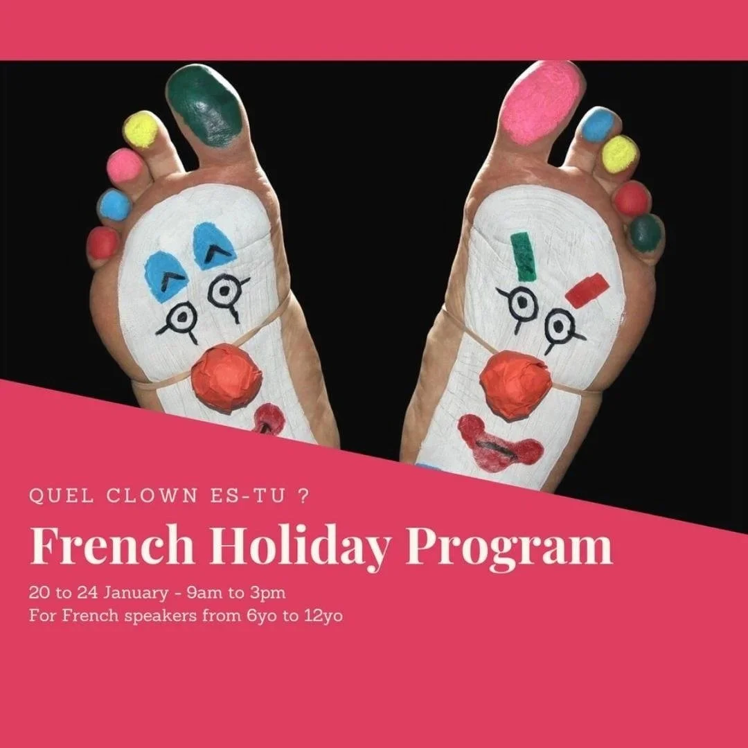 Poster advertising a French holiday program for children from 6 to 12 years old, running from January 20 to 24, 9am to 3pm, with a clown theme. The poster features two decorated foot puppets with colorful socks and painted faces, set against a black 