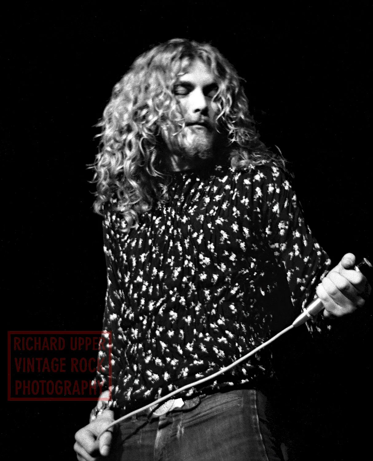 Robert Plant, Led Zeppelin, 1969, Civic Auditorium, Honolulu, HI