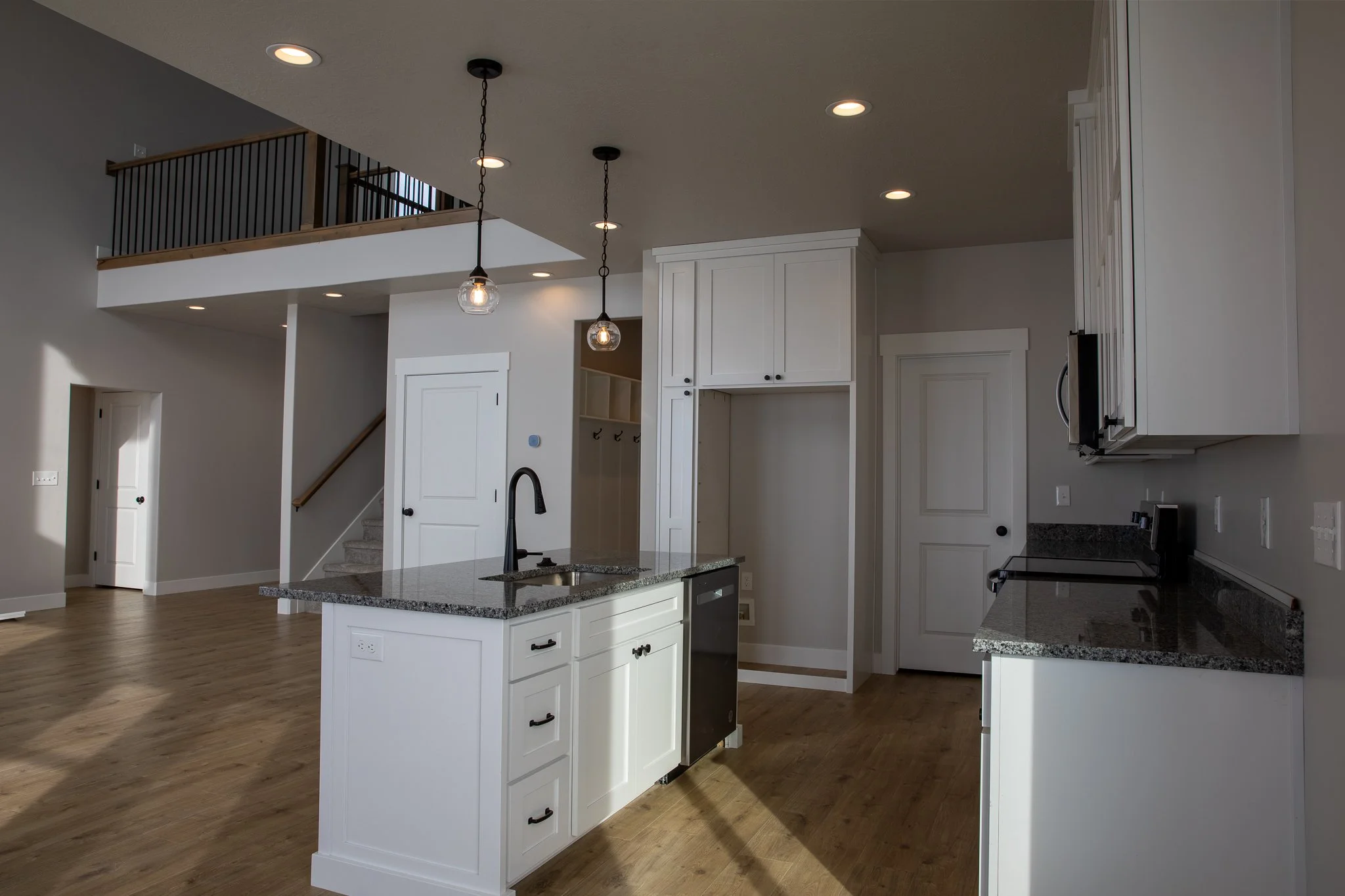 AW8A2969-HDR.jpg