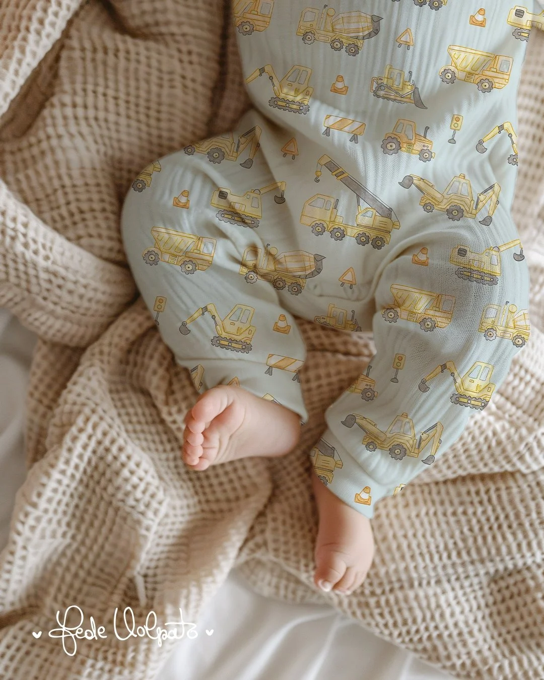 This adorable pattern design was created purely for fun, inspired by my son's absolute obsession with diggers (just like many kids!). 🚧 

I&rsquo;m thrilled with how it turned out, I need to resume it from the back of my computer and feel a collecti