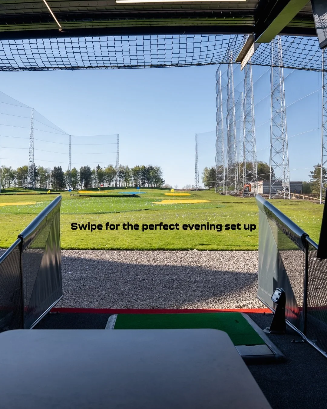 Tonight&rsquo;s plans? 
Order to your bay or take a seat in our Bar &amp; Kitchen 🍻 
We&rsquo;re open Sun-Weds 7am-11pm &amp; Thurs-Sat 7am-11.30pm