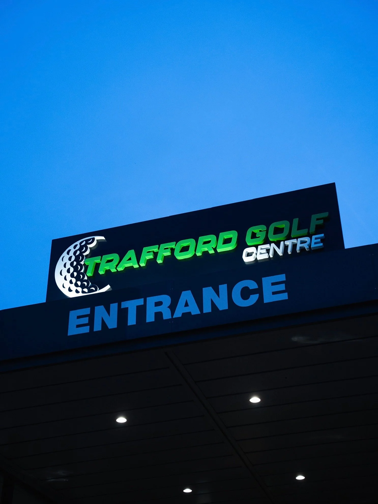 Open 7am-11pm on a bank holiday?
Yes it&rsquo;s true! No booking needed. No experience necessary. Fun guaranteed.
📍Trafford Golf Centre | M17 8PG | Free parking