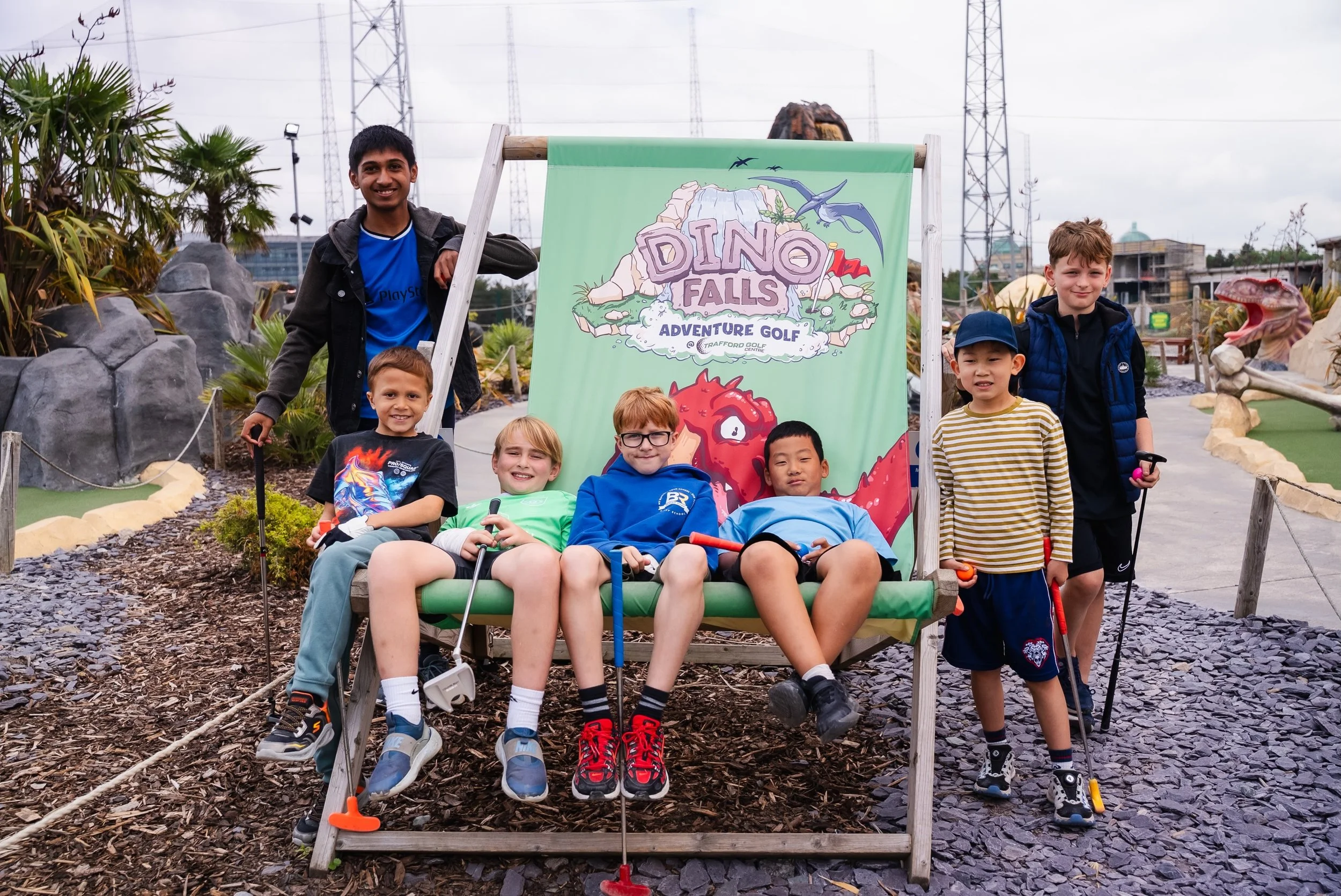School holidays = sorted. ⛳☀️
Our Junior Summer Camps are suitable for all abilities, with lunch, drinks and snacks included.
Limited spaces remain on:
⛳ 26 August (10am&ndash;2pm)- &pound;50
Hit the link in our bio to find out more and book.