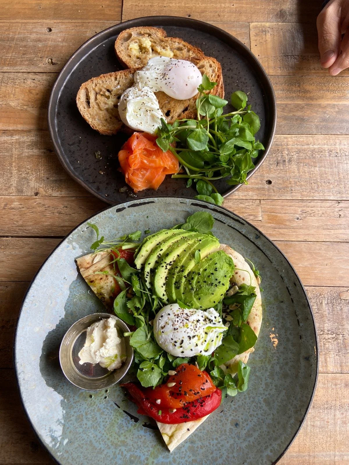 WhatsApp Image 2025-11-18 at 22.37.21.jpeg