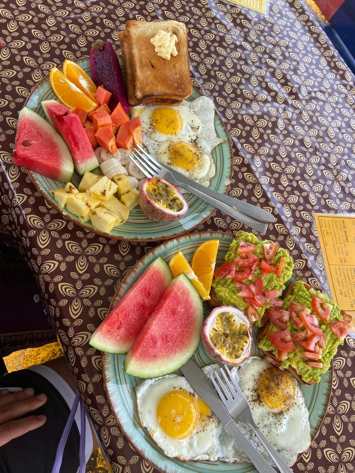 WhatsApp Image 2025-11-18 at 22.37.23.jpeg