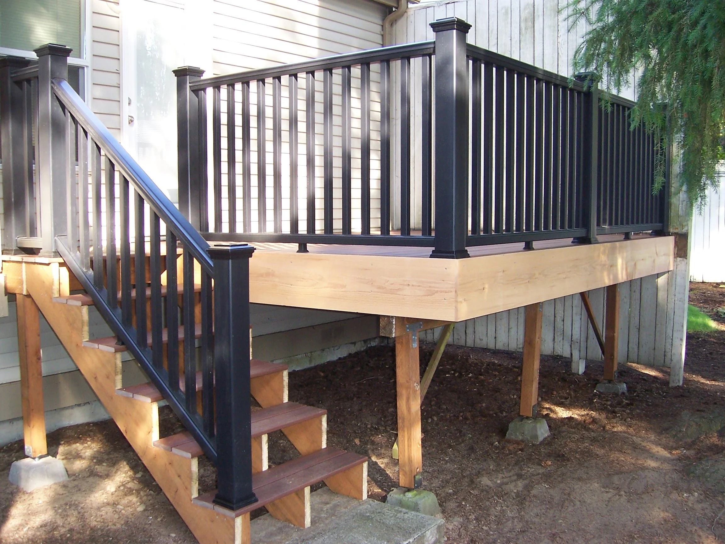 Custom built deck in the Bellevue area.