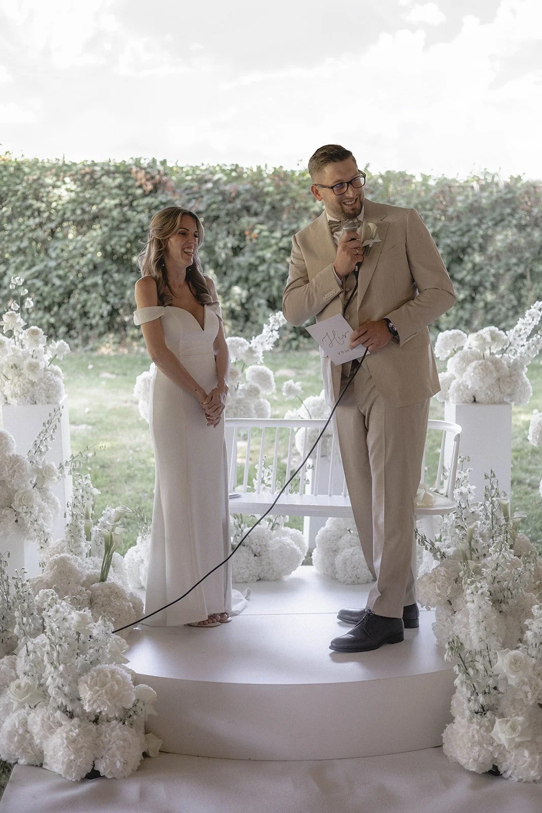 Valerie_Daniel_Hochzeit_154647-2-Bearbeitet.jpg
