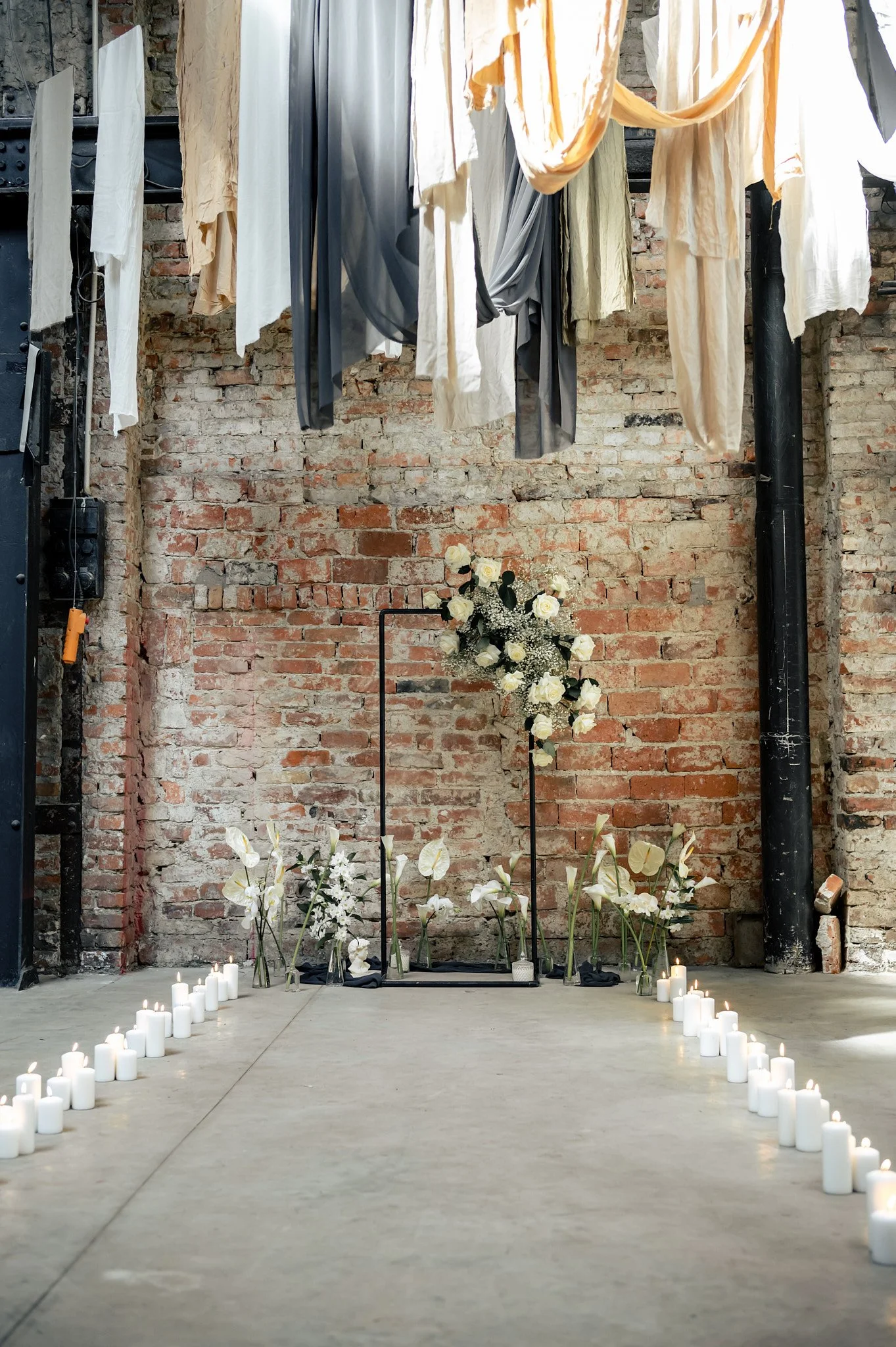 WD_BRUTALIST EDITORIAL WEDDING_33.jpg